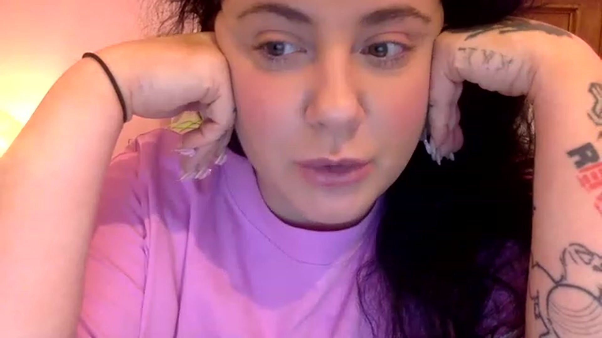 Gallery image thumbnail from Pandabella's myfreecams stream on, 01/30/2023, 02:29 image 19 of 20