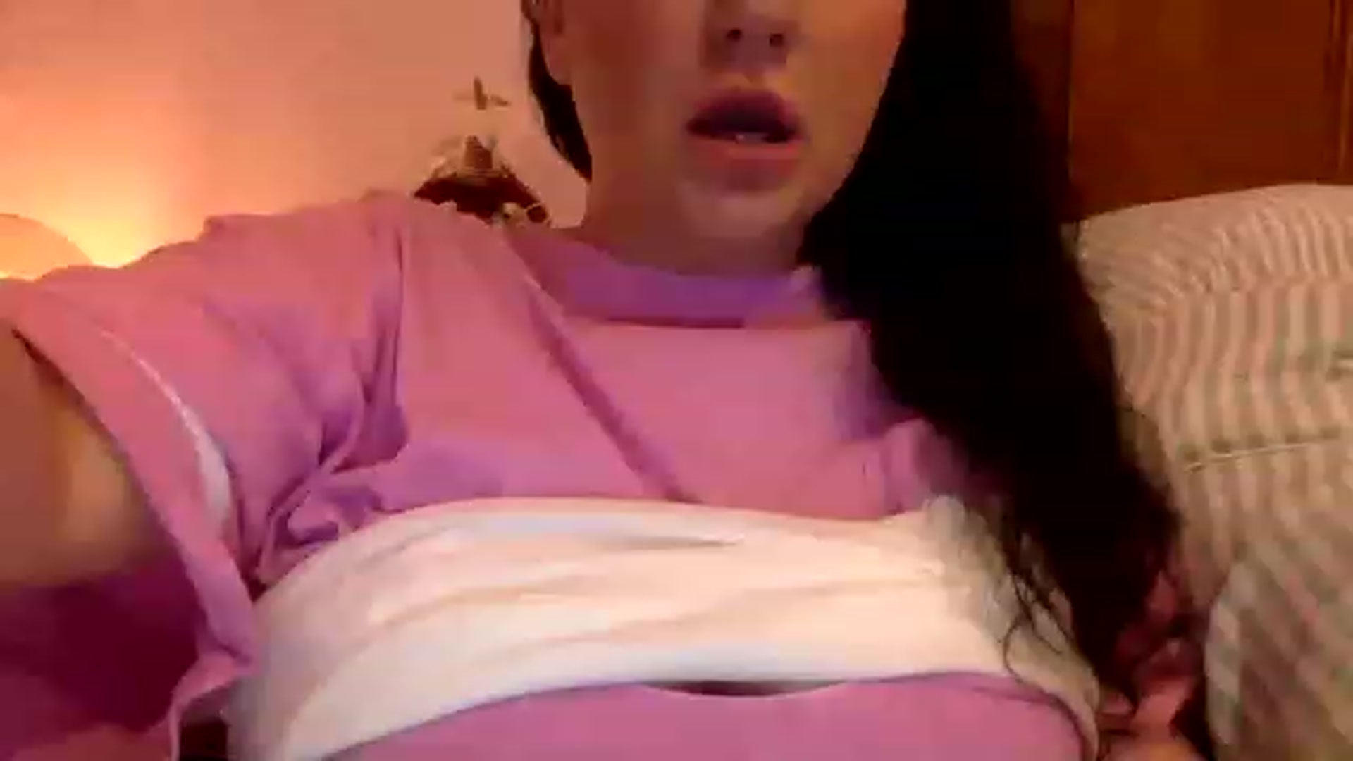 Gallery image thumbnail from Pandabella's myfreecams stream on, 01/30/2023, 02:52 image 4 of 20