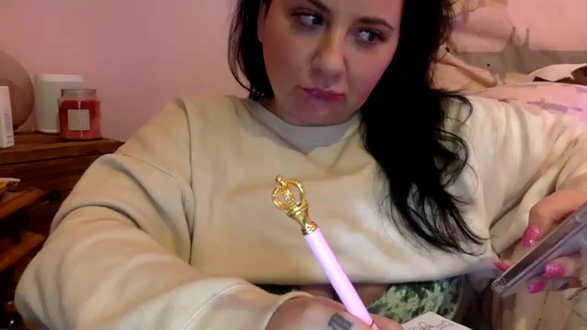 Gallery image thumbnail from Pandabella's myfreecams stream on, 02/17/2023, 22:46 image 8 of 20