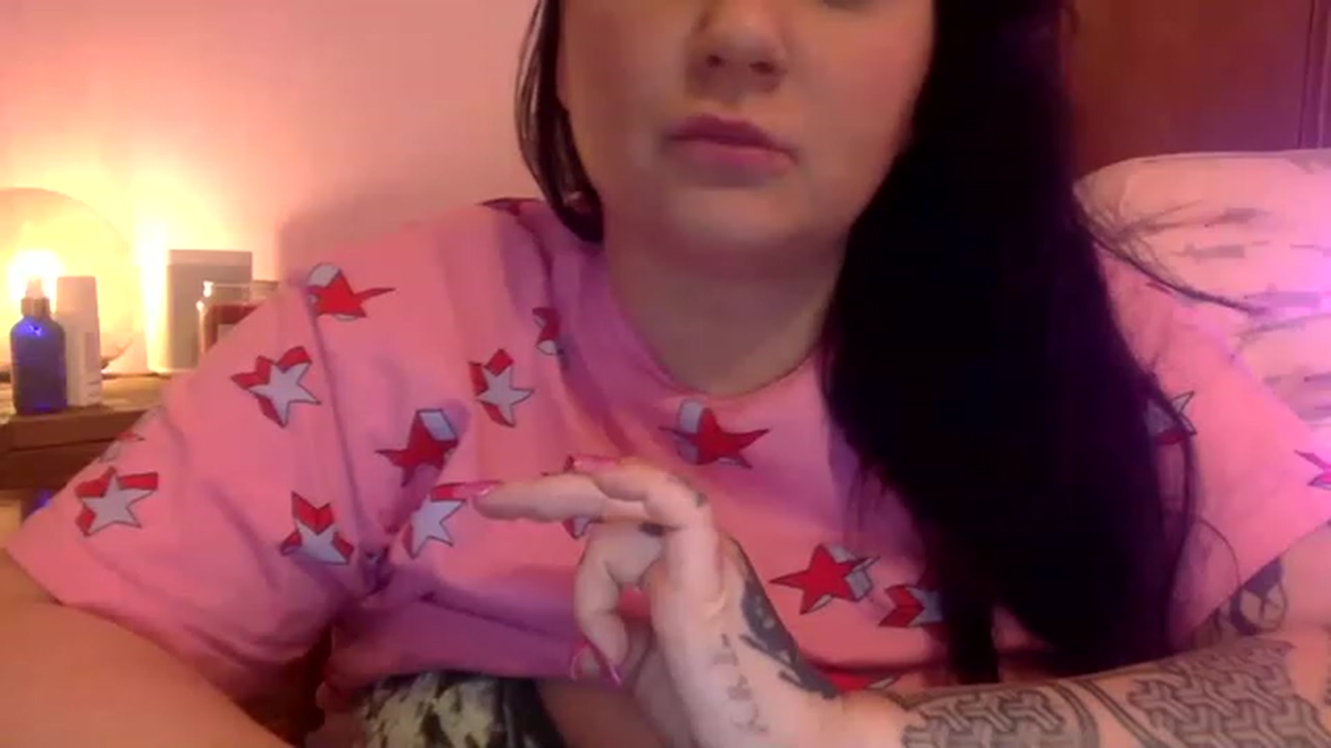 Gallery image thumbnail from Pandabella's myfreecams stream on, 02/18/2023, 15:19 image 10 of 20