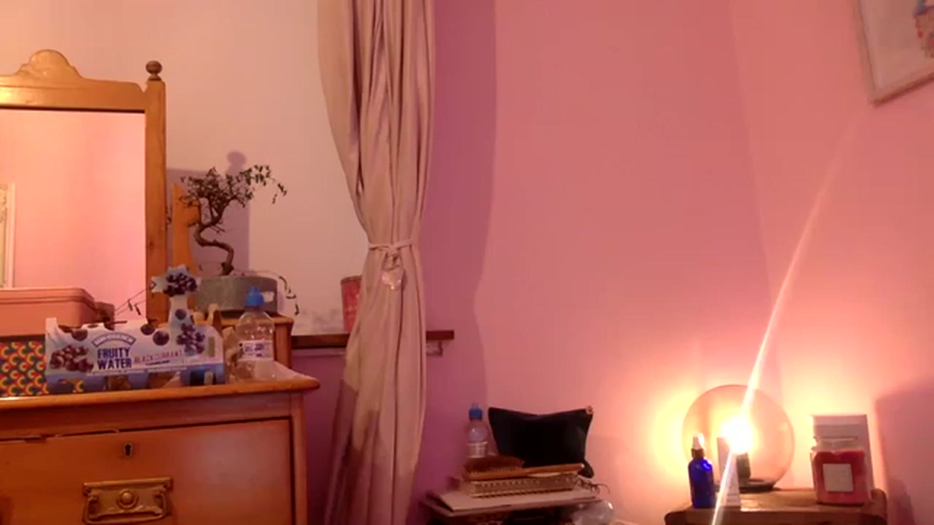 Gallery image thumbnail from Pandabella's myfreecams stream on, 02/25/2023, 15:27 image 3 of 20