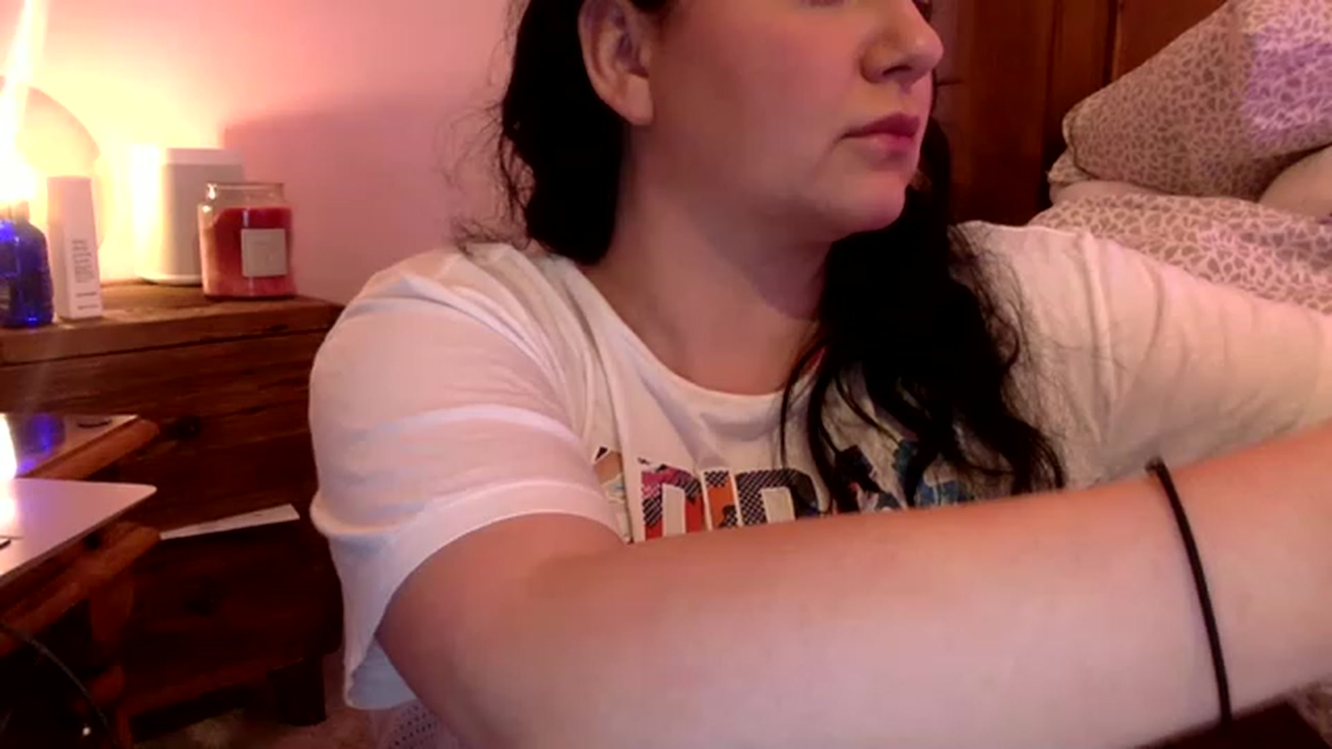Gallery image thumbnail from Pandabella's myfreecams stream on, 02/25/2023, 15:27 image 6 of 20