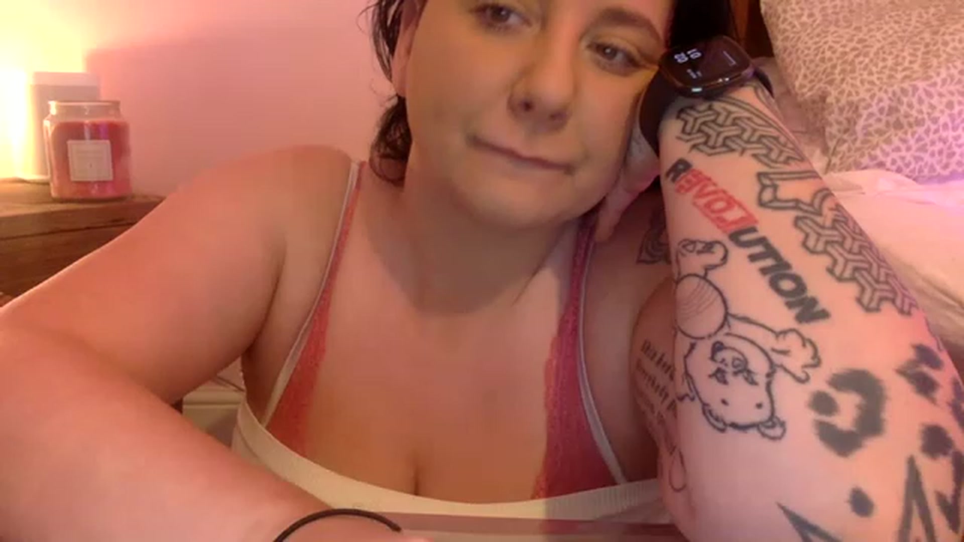 Gallery image thumbnail from Pandabella's myfreecams stream on, 02/26/2023, 14:17 image 6 of 20