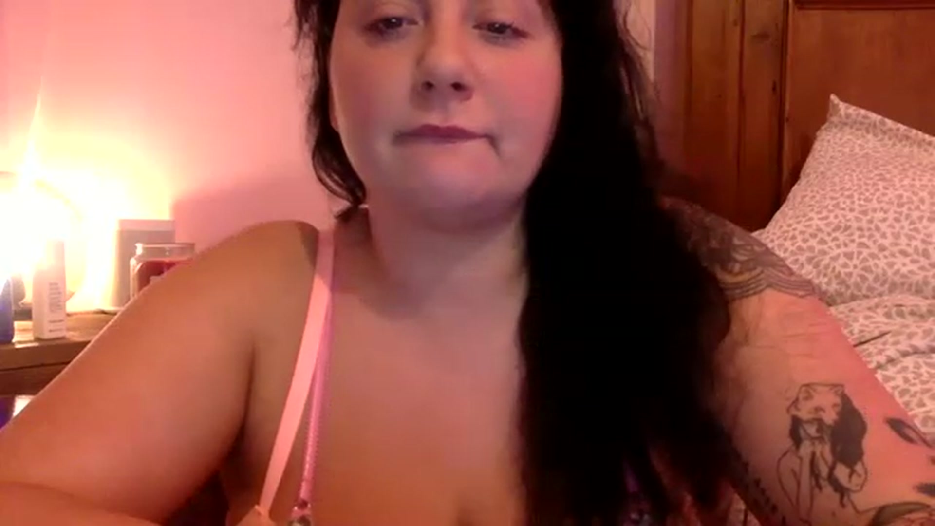 Gallery image thumbnail from Pandabella's myfreecams stream on, 03/04/2023, 24:01 image 19 of 20