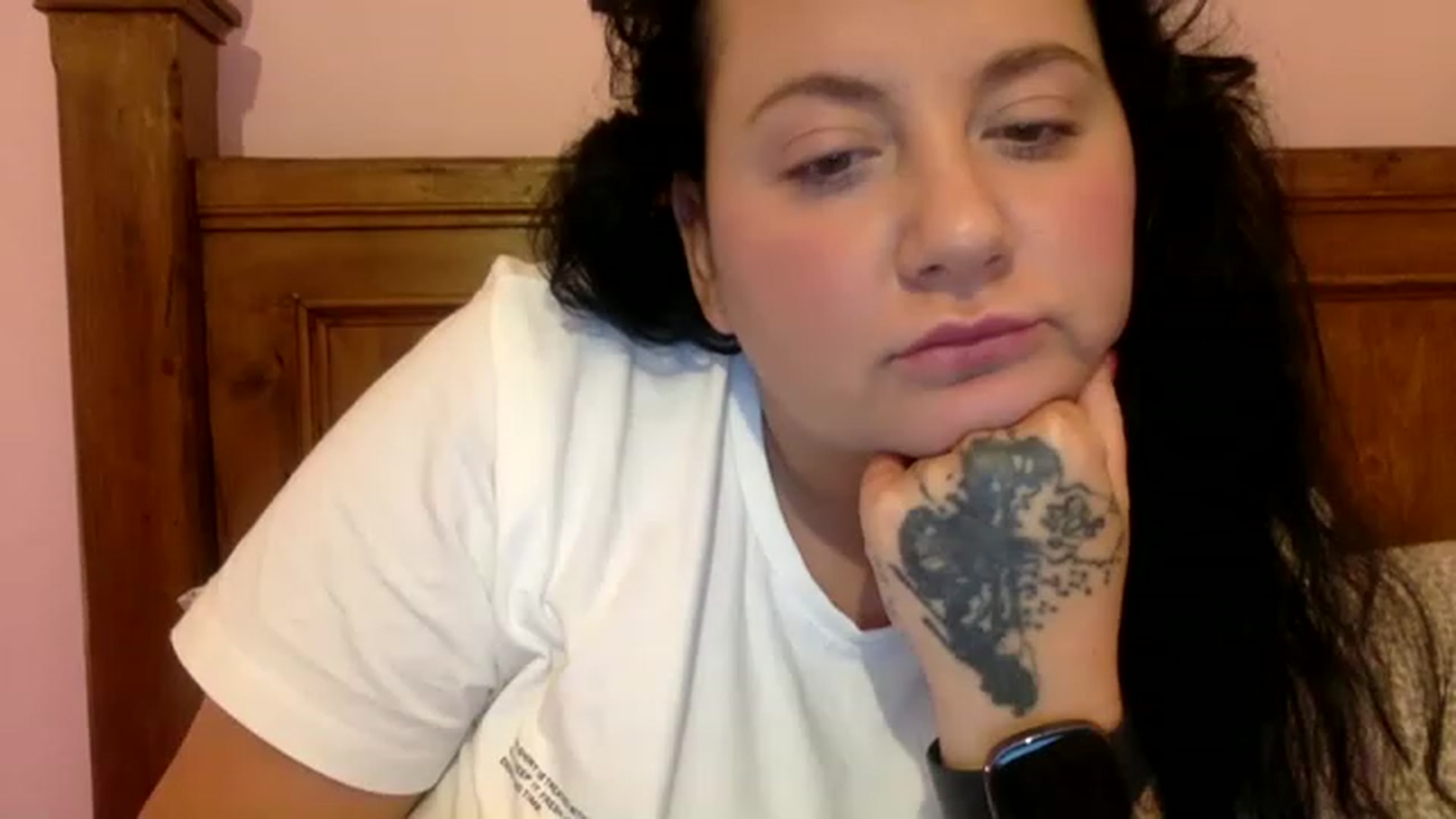 Gallery image thumbnail from Pandabella's myfreecams stream on, 03/04/2023, 14:54 image 19 of 20