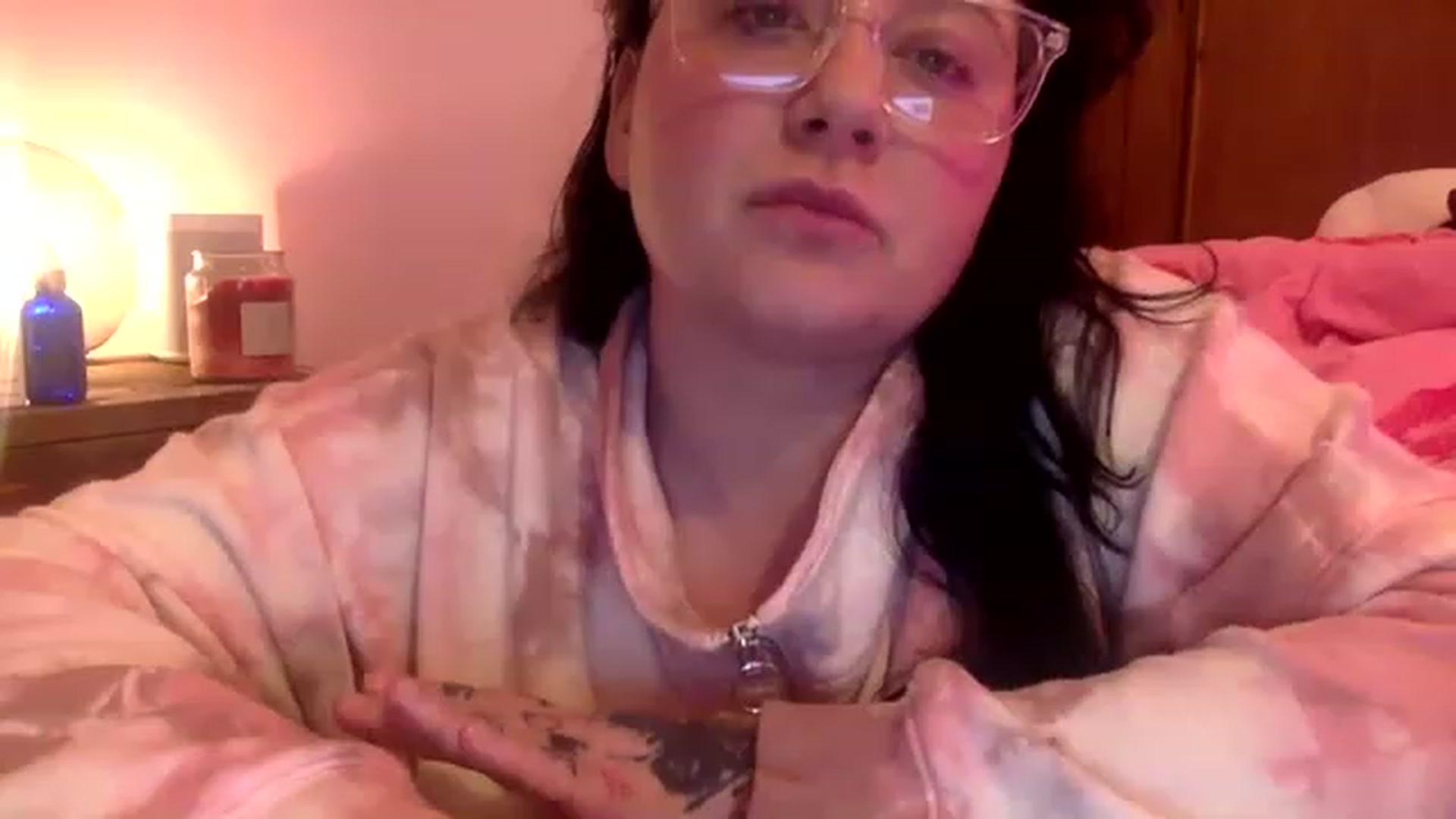 Gallery image thumbnail from Pandabella's myfreecams stream on, 03/09/2023, 24:00 image 4 of 20