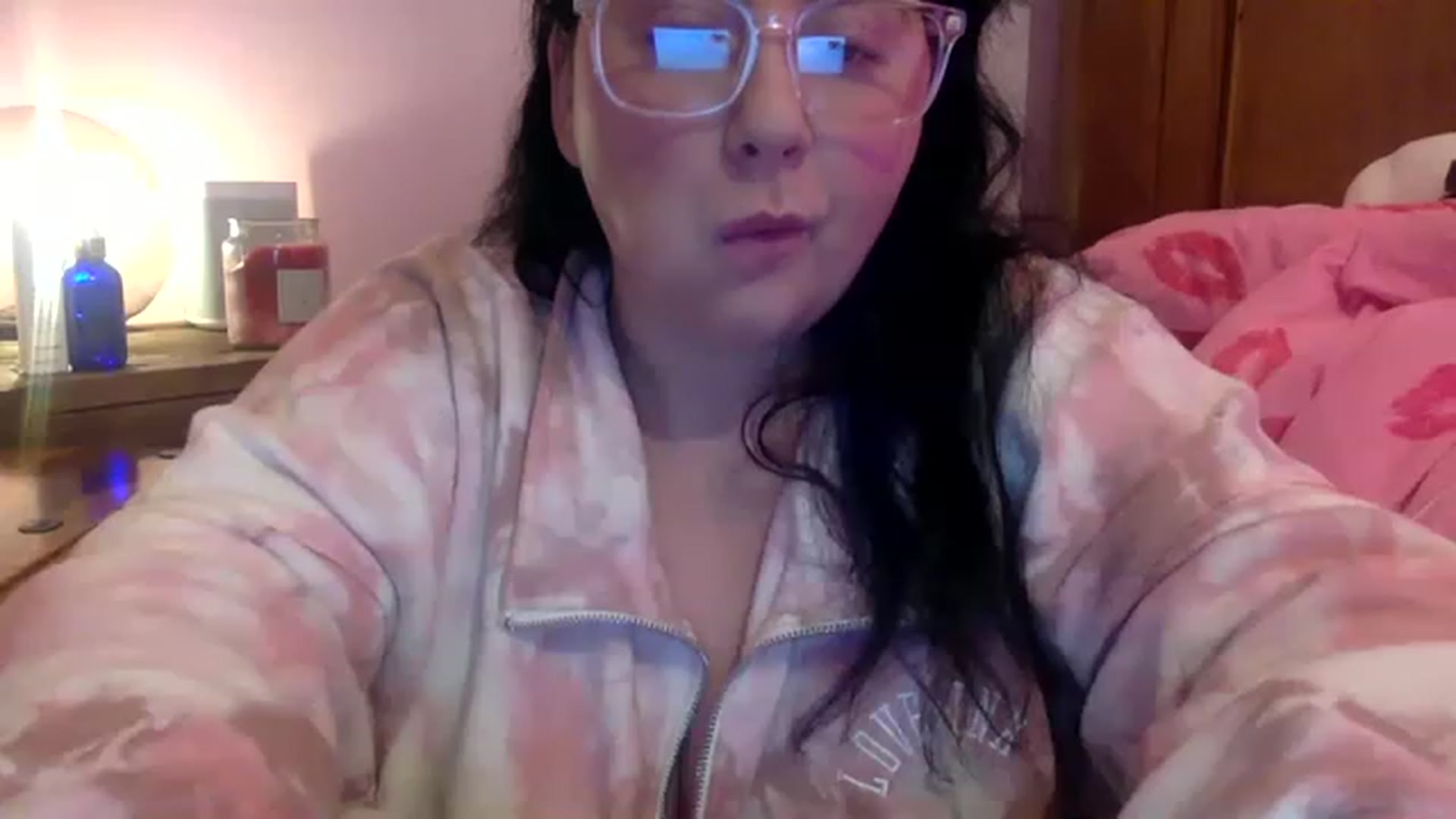 Gallery image thumbnail from Pandabella's myfreecams stream on, 03/09/2023, 24:00 image 1 of 20