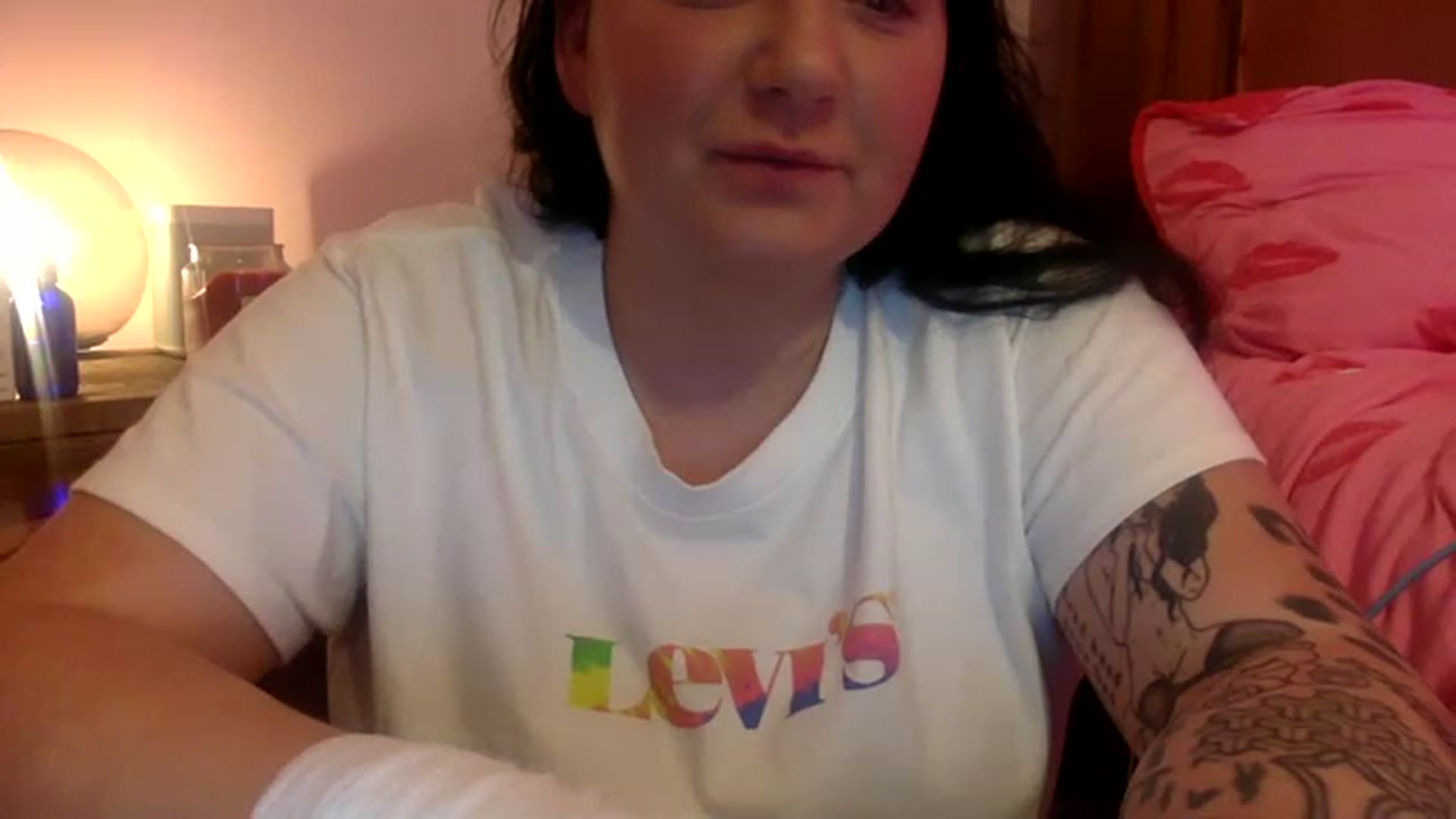 Gallery image thumbnail from Pandabella's myfreecams stream on, 03/12/2023, 23:14 image 4 of 20
