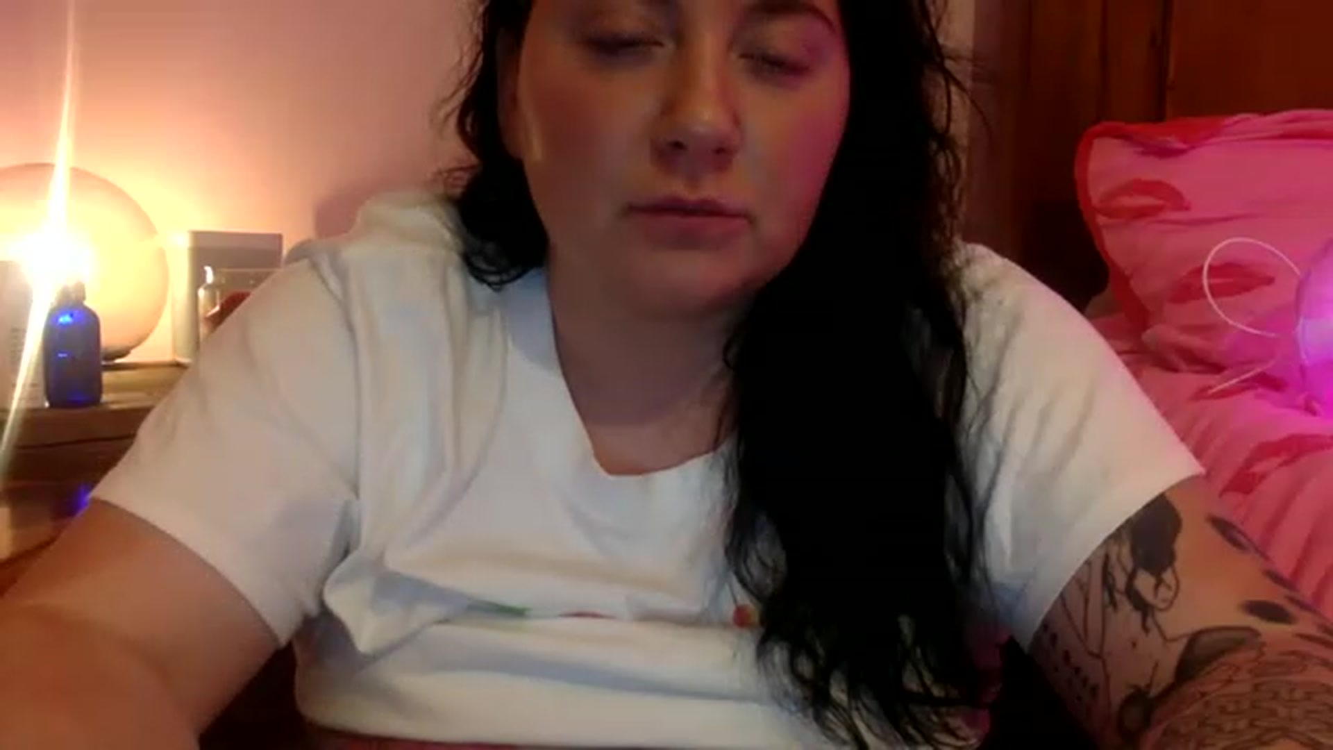 Gallery image thumbnail from Pandabella's myfreecams stream on, 03/12/2023, 23:14 image 19 of 20