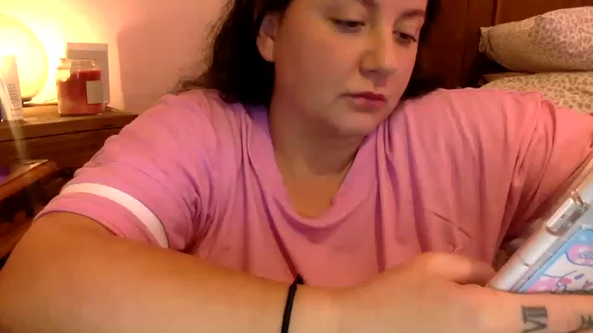 Gallery image thumbnail from Pandabella's myfreecams stream on, 03/28/2023, 23:01 image 13 of 20