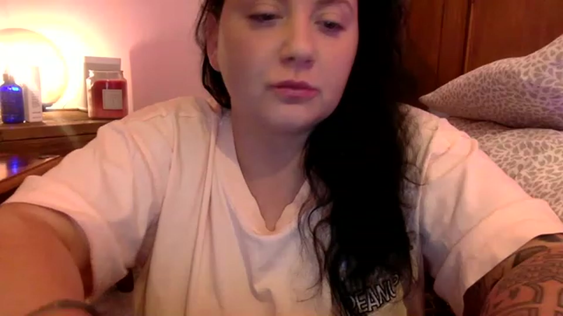 Gallery image thumbnail from Pandabella's myfreecams stream on, 03/29/2023, 23:52 image 15 of 20