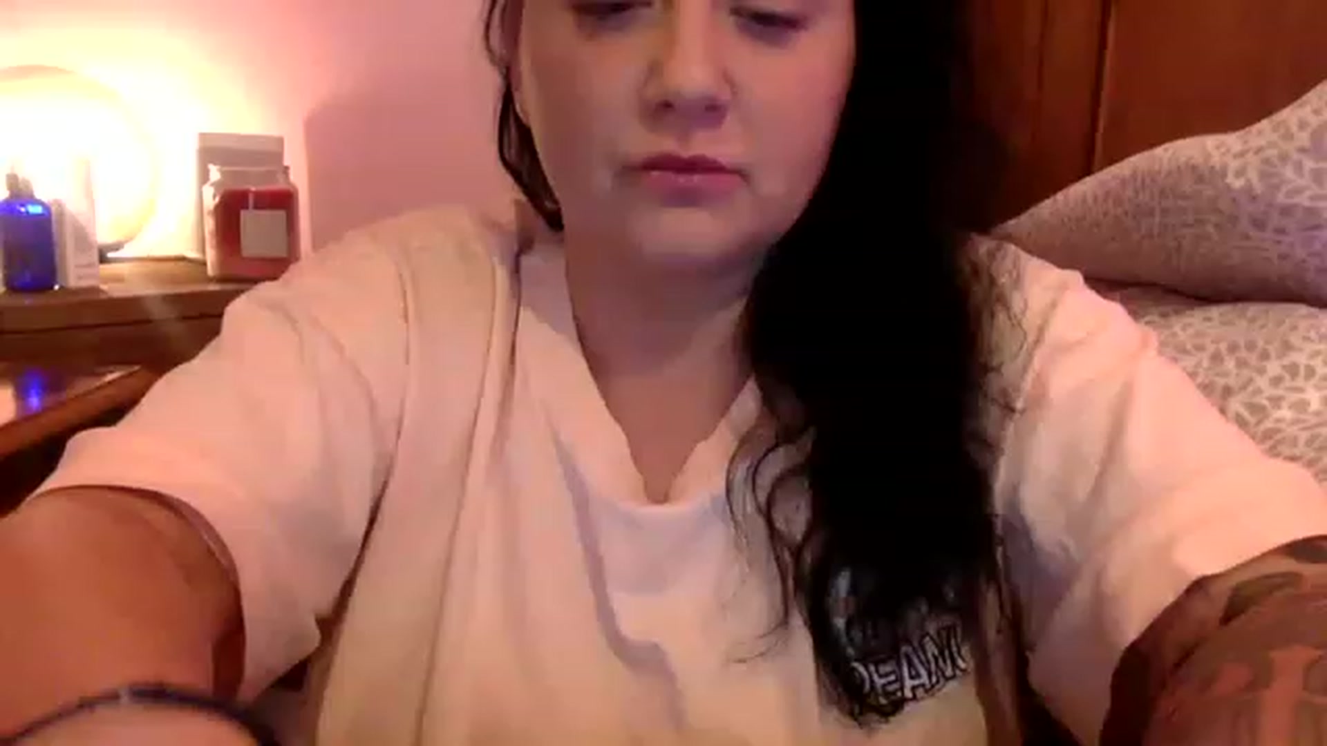 Gallery image thumbnail from Pandabella's myfreecams stream on, 03/29/2023, 23:52 image 17 of 20