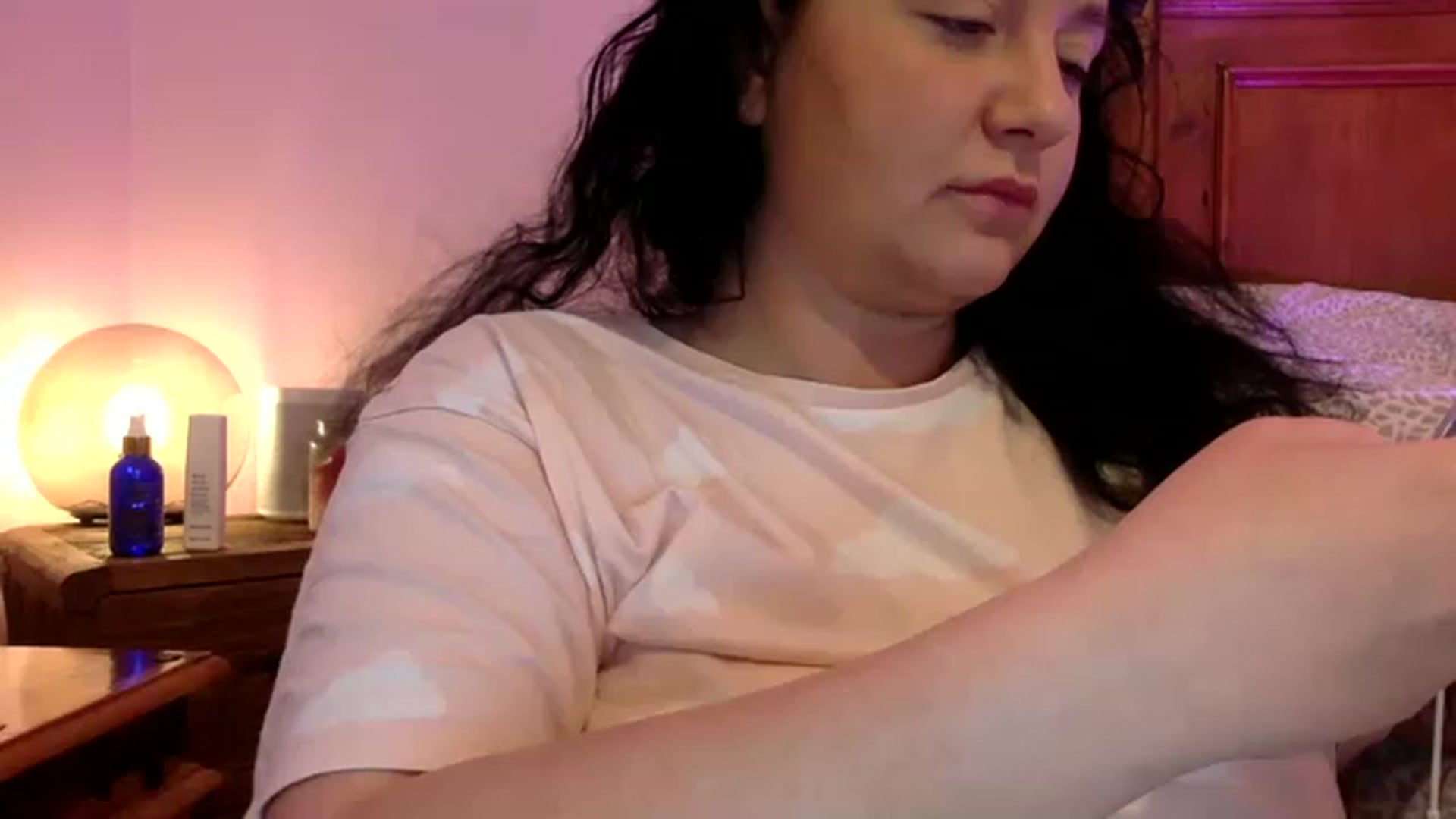 Gallery image thumbnail from Pandabella's myfreecams stream on, 05/12/2023, 11:16 image 17 of 20