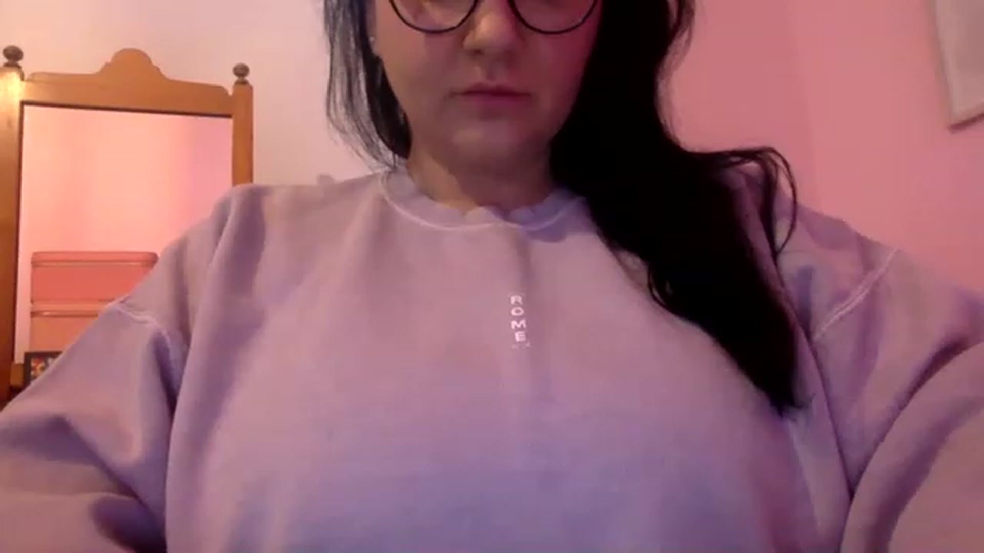 Gallery image thumbnail from Pandabella's myfreecams stream on, 05/19/2023, 10:56 image 15 of 20