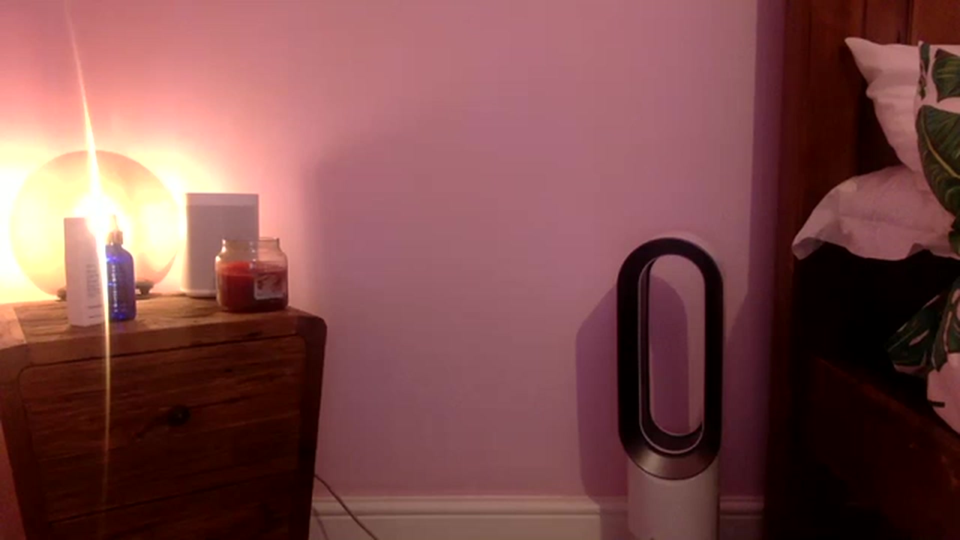 Gallery image thumbnail from Pandabella's myfreecams stream on, 08/09/2023, 23:28 image 15 of 20