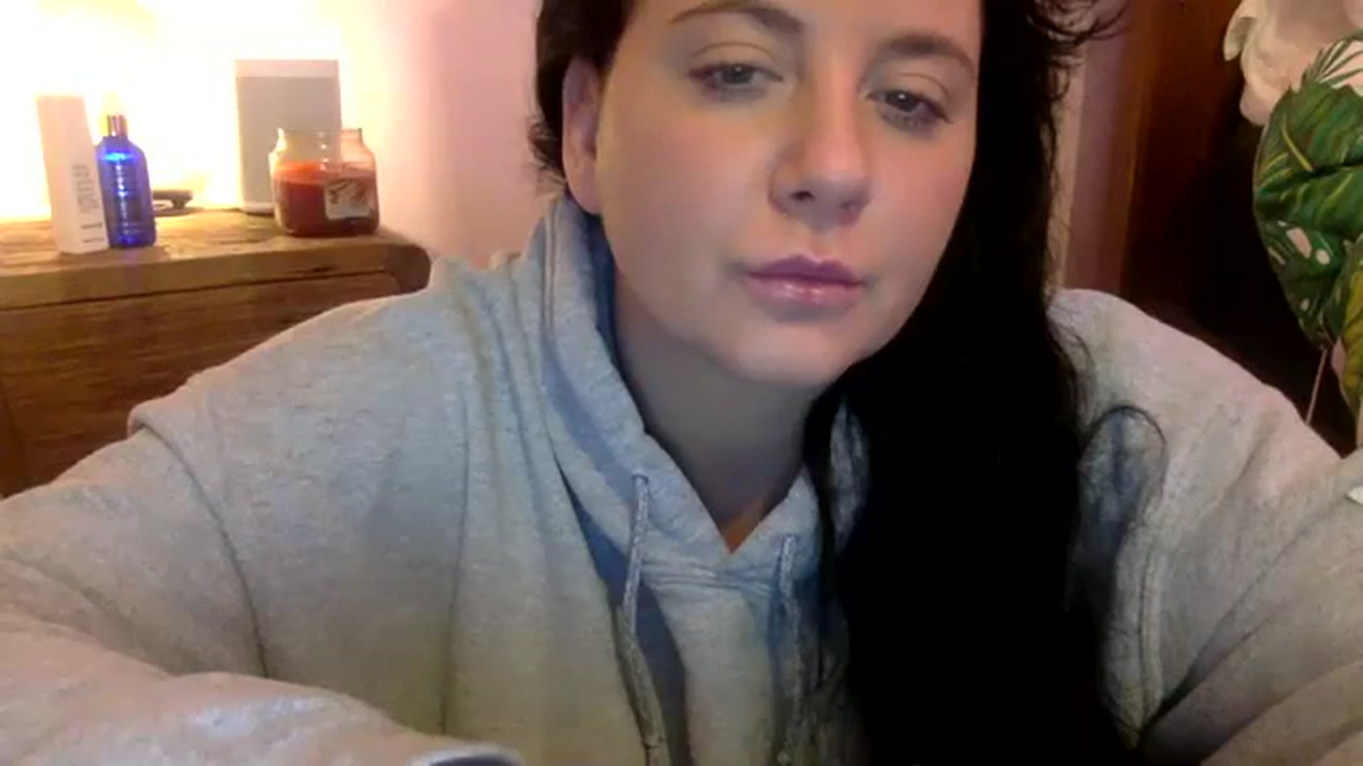 Gallery image thumbnail from Pandabella's myfreecams stream on, 08/11/2023, 22:59 image 10 of 20