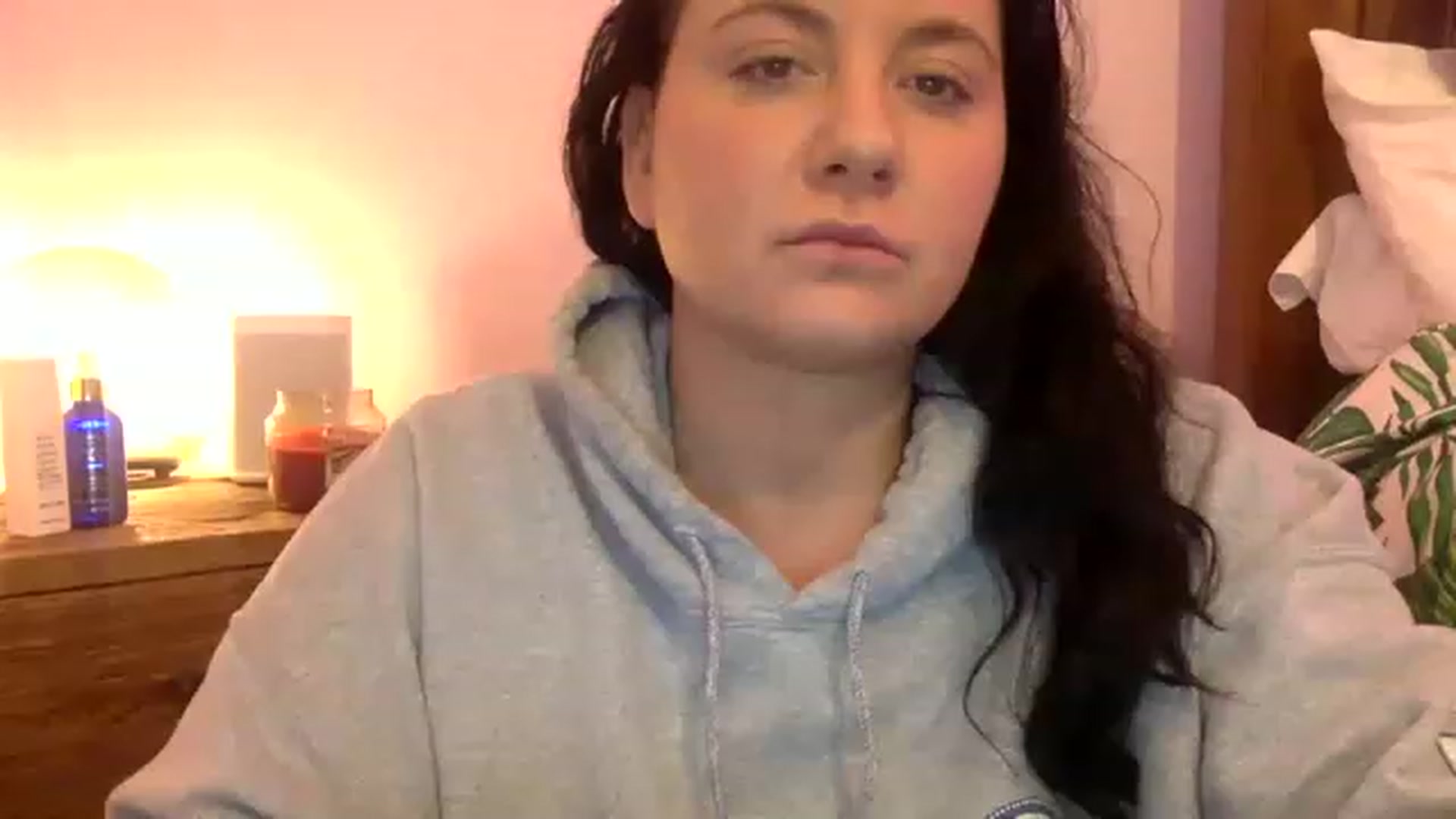 Gallery image thumbnail from Pandabella's myfreecams stream on, 08/12/2023, 14:53 image 17 of 20