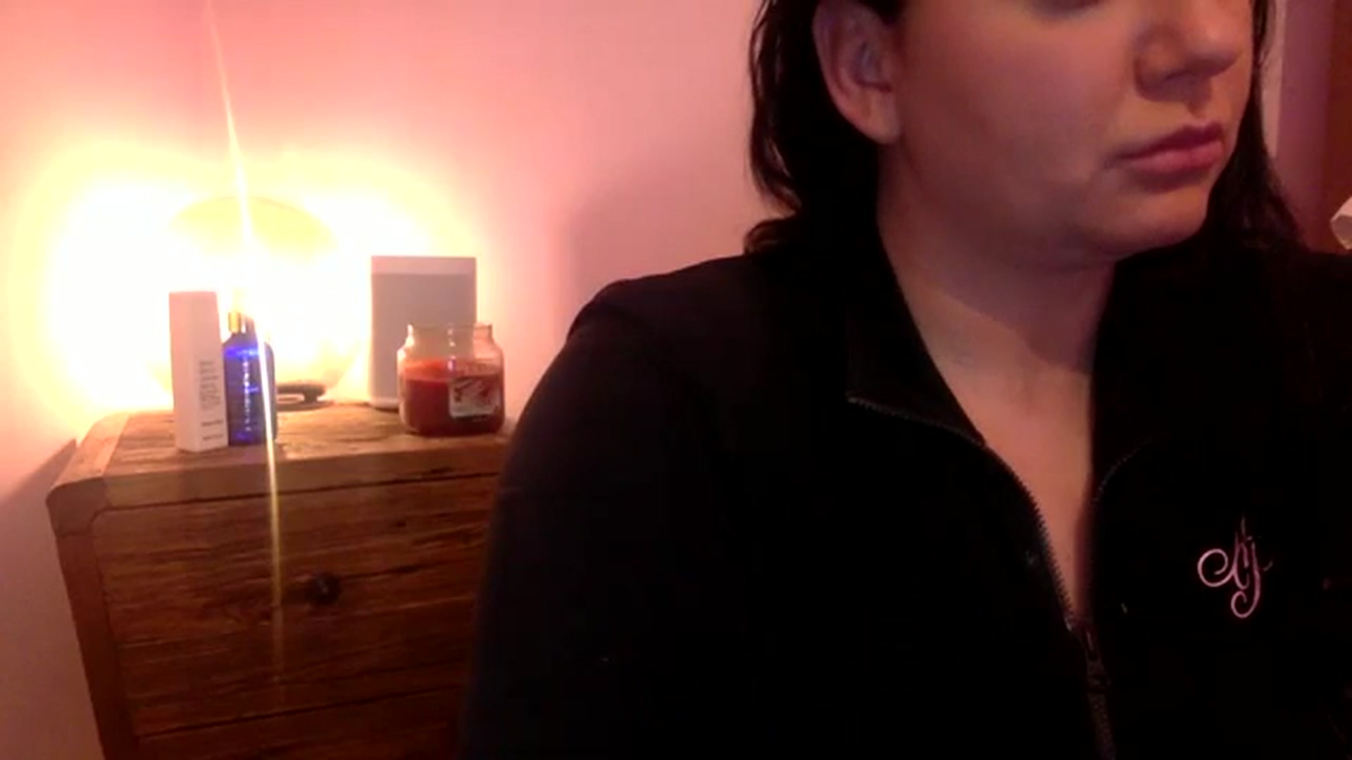 Gallery image thumbnail from Pandabella's myfreecams stream on, 08/12/2023, 22:41 image 16 of 20