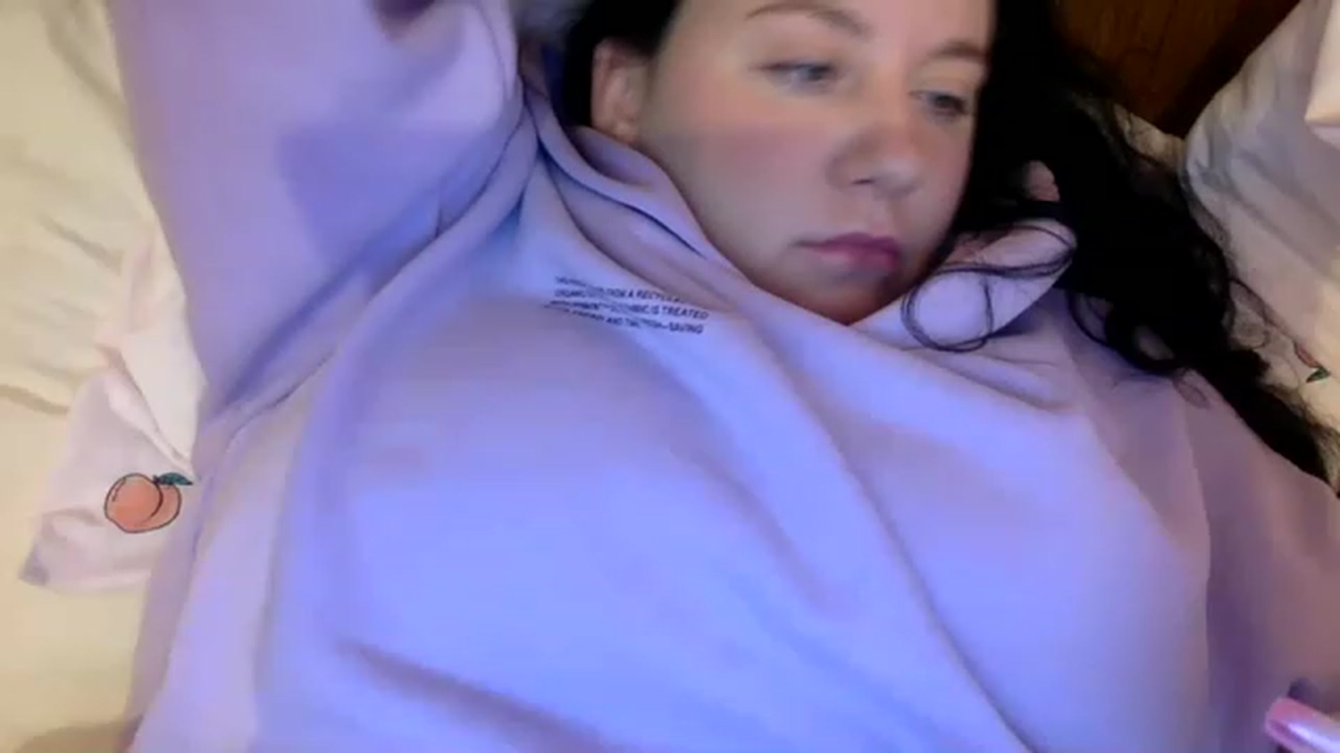 Gallery image thumbnail from Pandabella's myfreecams stream on, 08/17/2023, 23:04 image 15 of 20