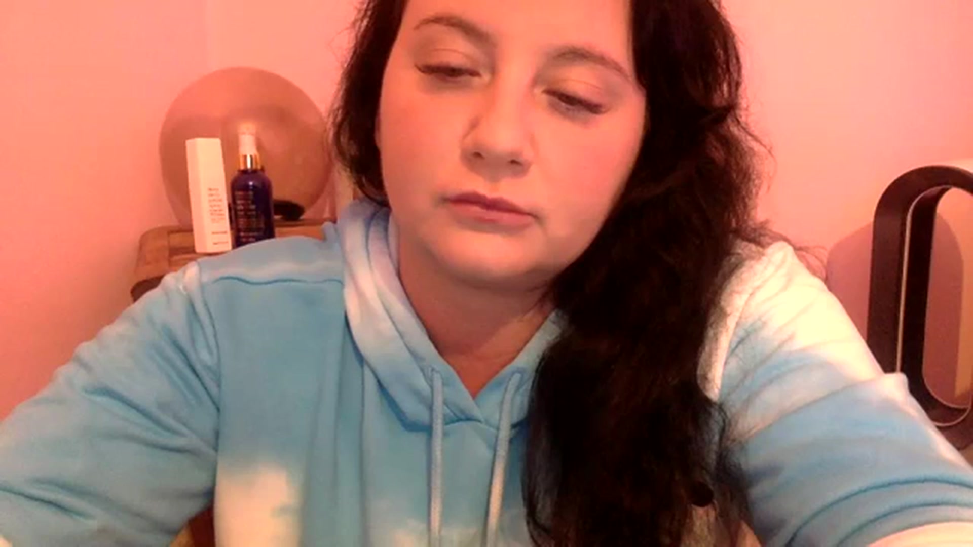 Gallery image thumbnail from Pandabella's myfreecams stream on, 08/25/2023, 22:31 image 15 of 20