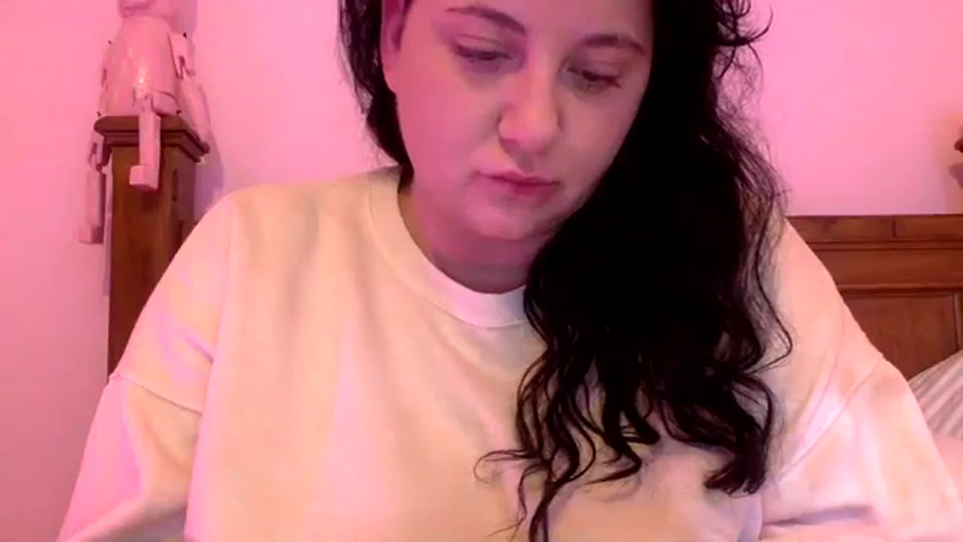 Gallery image thumbnail from Pandabella's myfreecams stream on, 08/27/2023, 21:51 image 19 of 20