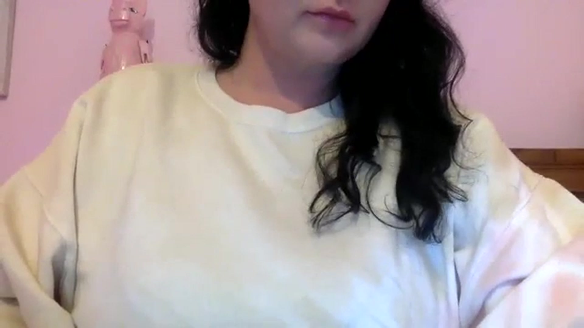 Gallery image thumbnail from Pandabella's myfreecams stream on, 08/27/2023, 21:51 image 6 of 20