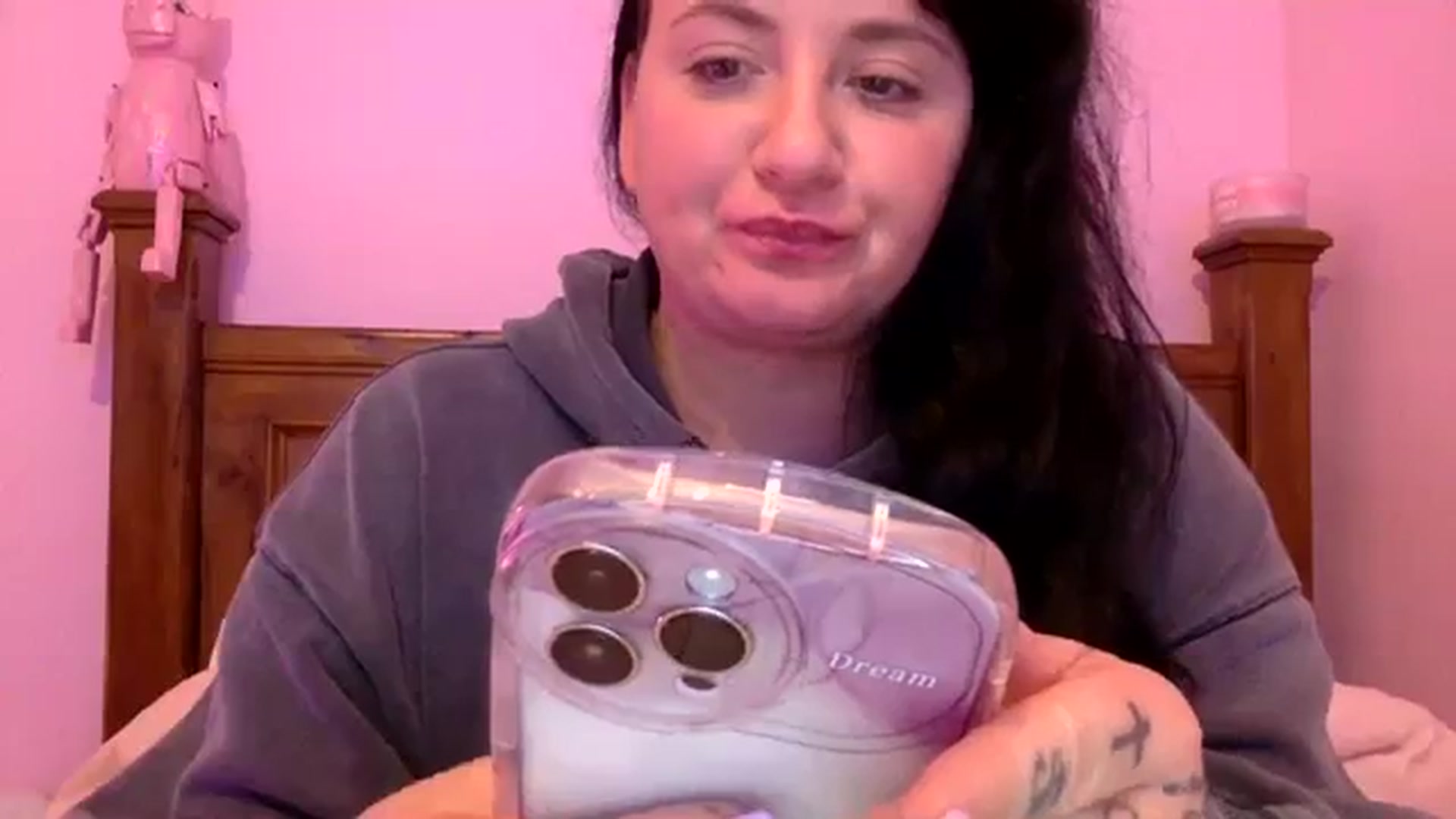 Gallery image thumbnail from Pandabella's myfreecams stream on, 09/24/2023, 22:24 image 20 of 20
