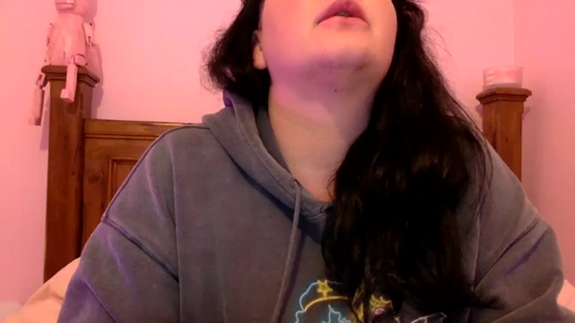 Gallery image thumbnail from Pandabella's myfreecams stream on, 09/24/2023, 22:39 image 6 of 20