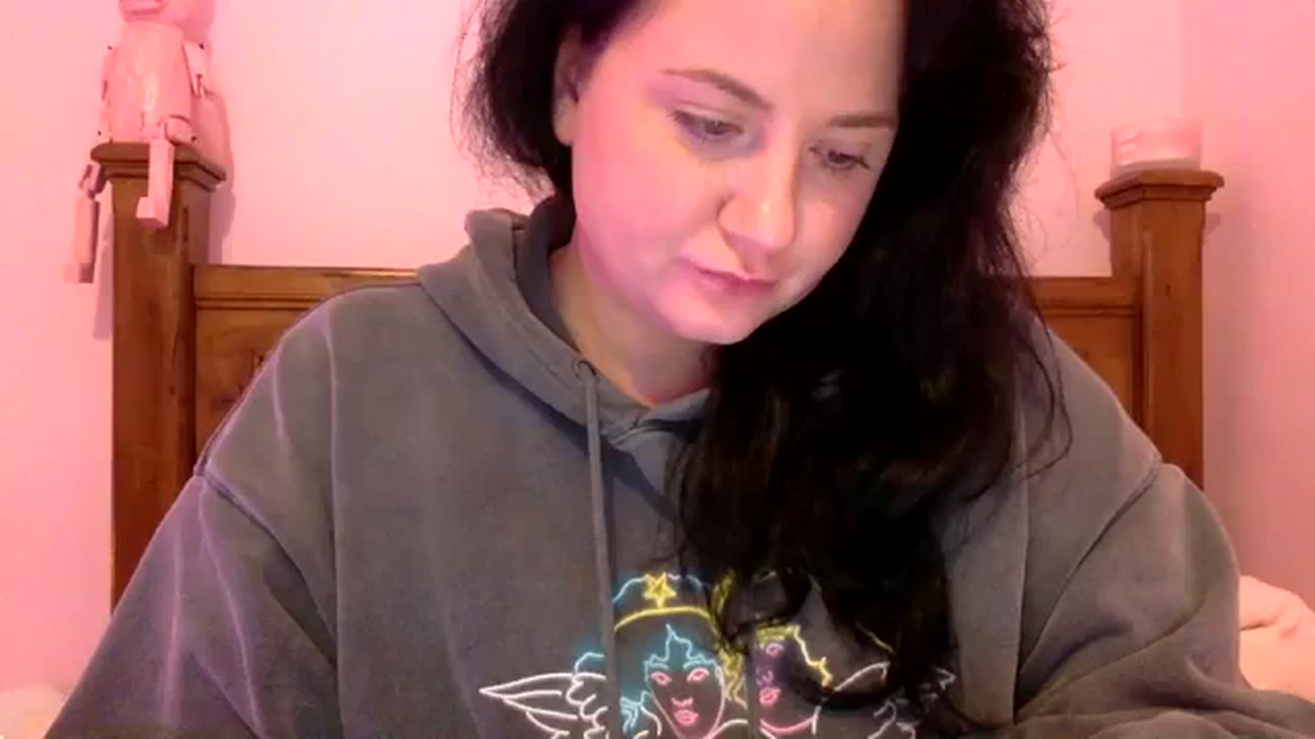 Gallery image thumbnail from Pandabella's myfreecams stream on, 09/24/2023, 22:39 image 3 of 20