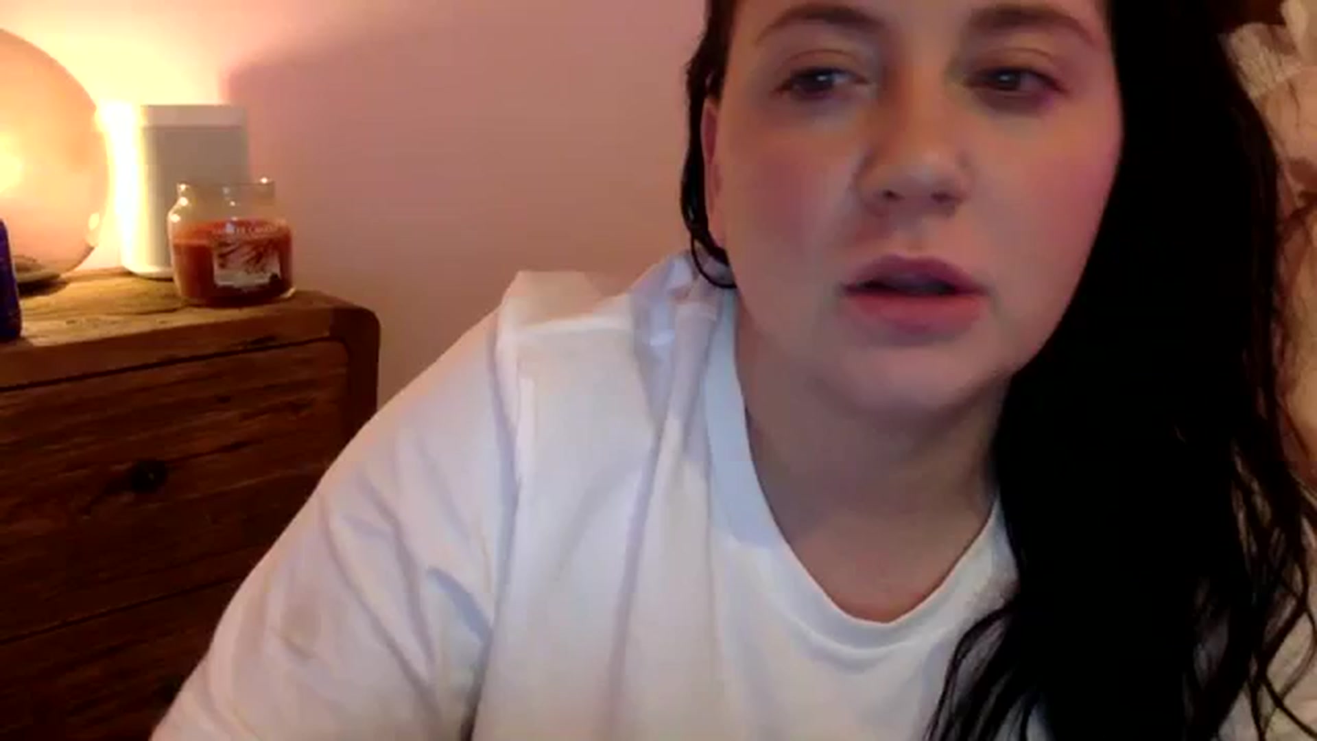 Gallery image thumbnail from Pandabella's myfreecams stream on, 09/25/2023, 22:20 image 9 of 20