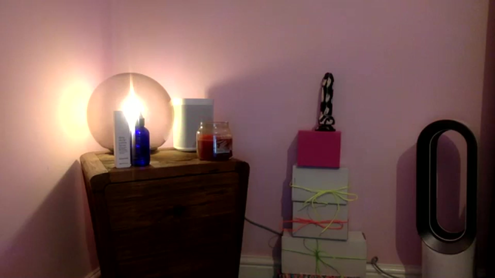 Gallery image thumbnail from Pandabella's myfreecams stream on, 10/01/2023, 22:23 image 16 of 20
