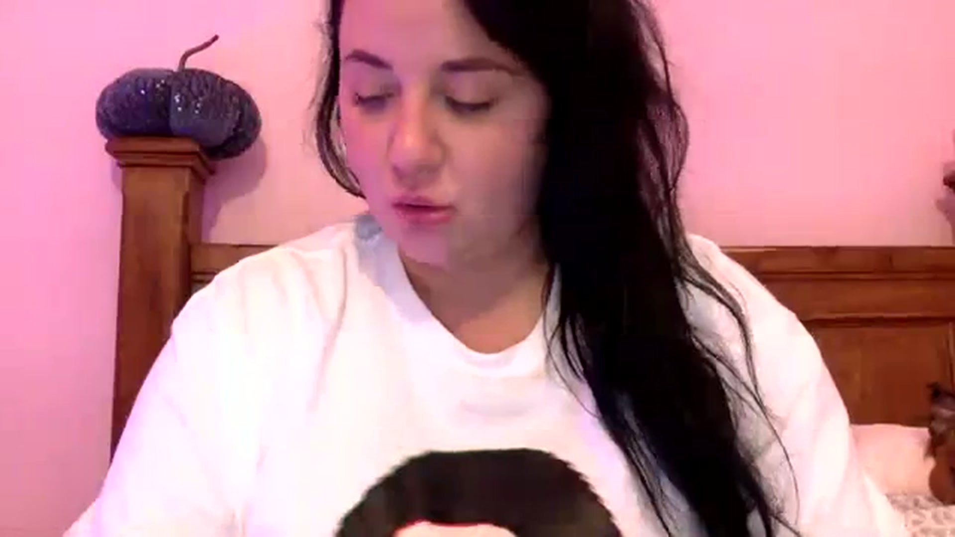 Gallery image thumbnail from Pandabella's myfreecams stream on, 10/14/2023, 24:31 image 7 of 20