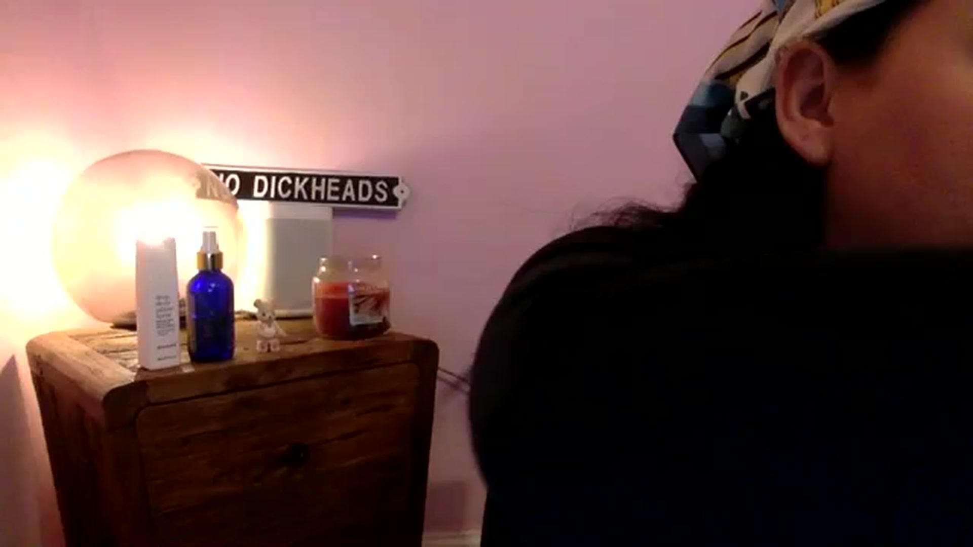 Gallery image thumbnail from Pandabella's myfreecams stream on, 10/30/2023, 01:48 image 16 of 20