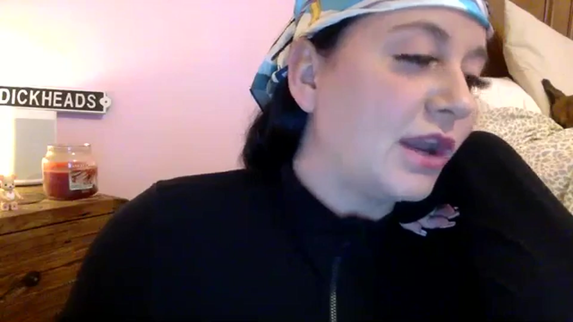 Gallery image thumbnail from Pandabella's myfreecams stream on, 10/30/2023, 01:48 image 17 of 20