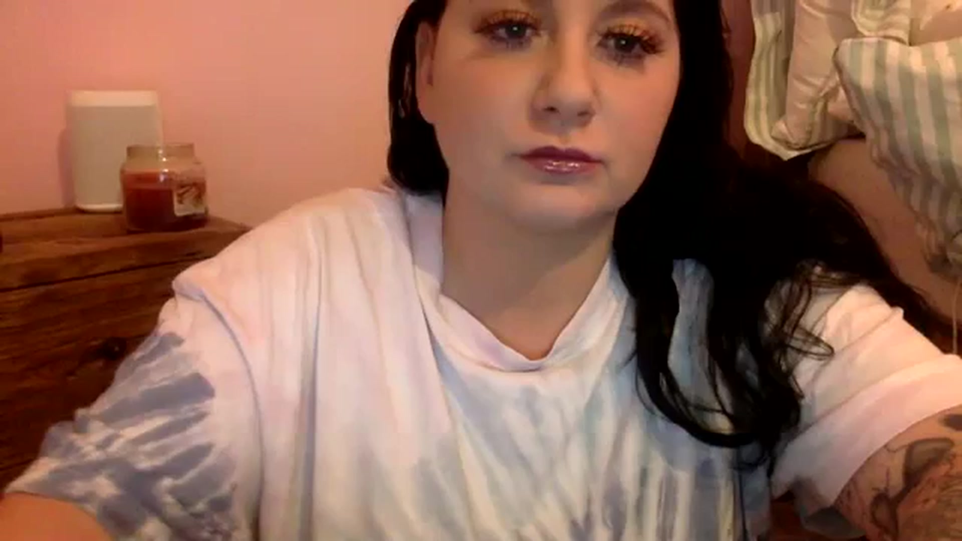 Gallery image thumbnail from Pandabella's myfreecams stream on, 11/03/2023, 03:19 image 13 of 20