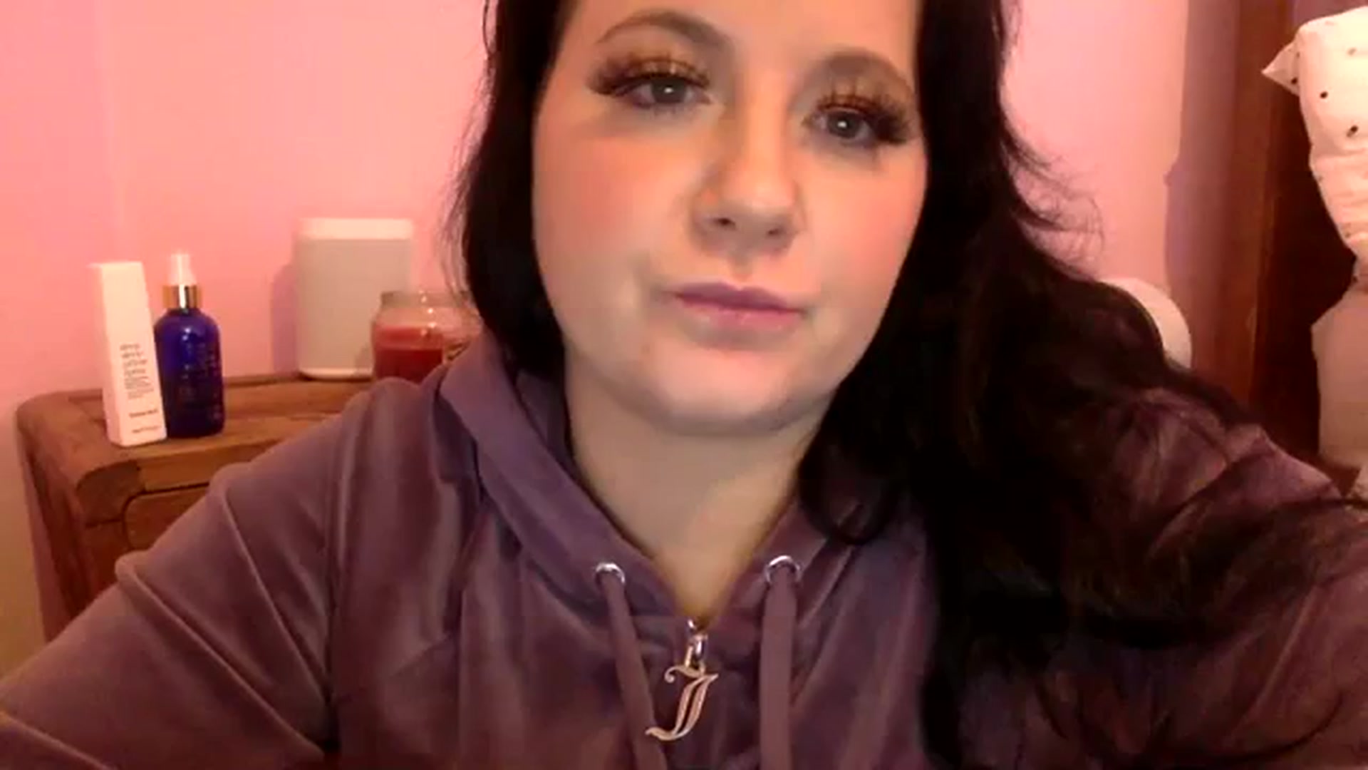 Gallery image thumbnail from Pandabella's myfreecams stream on, 11/05/2023, 05:22 image 1 of 20