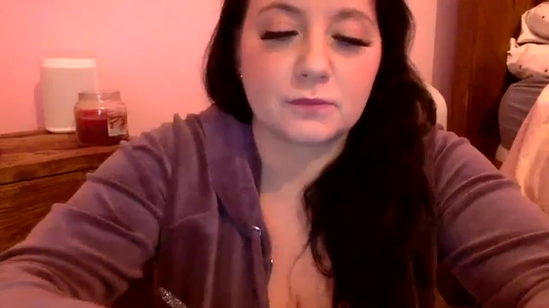 Gallery image thumbnail from Pandabella's myfreecams stream on, 11/07/2023, 03:46 image 18 of 20