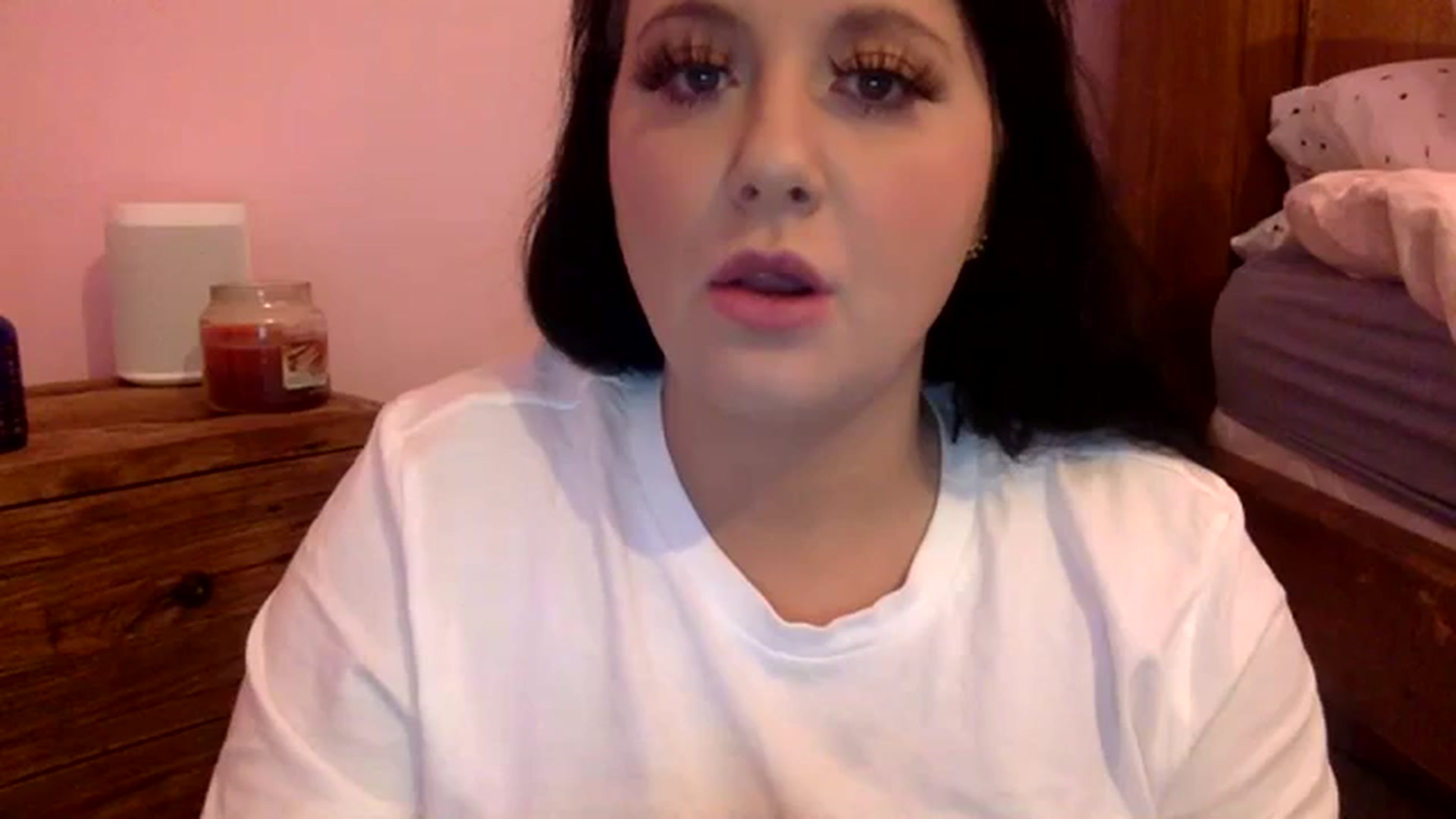 Gallery image thumbnail from Pandabella's myfreecams stream on, 11/09/2023, 04:27 image 6 of 20