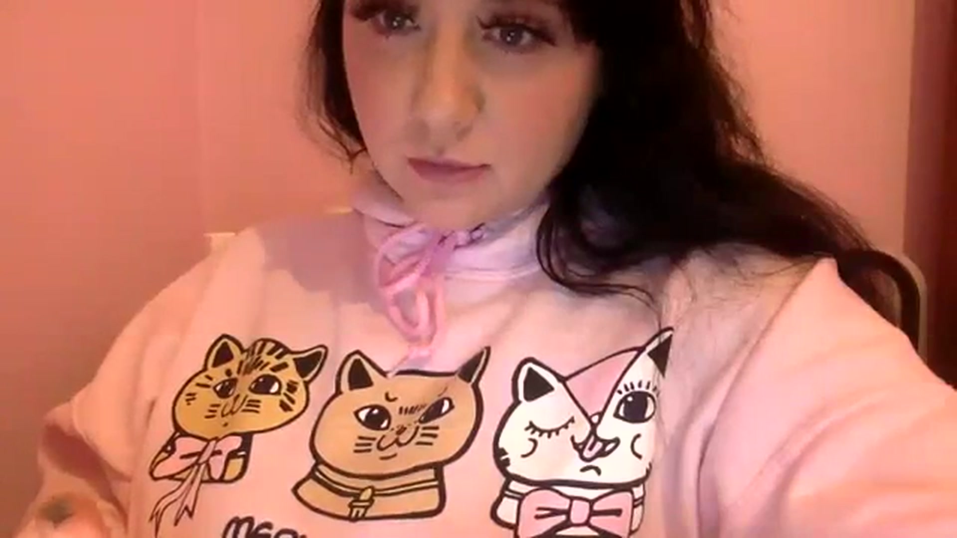 Gallery image thumbnail from Pandabella's myfreecams stream on, 11/09/2023, 05:51 image 16 of 20