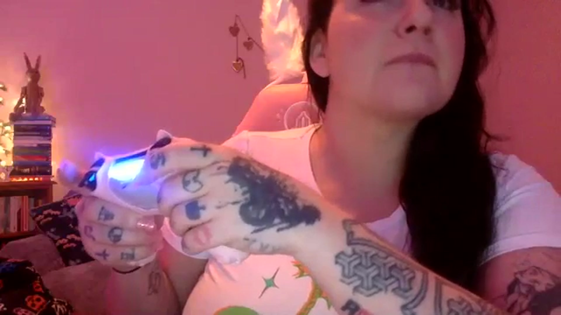 Gallery image thumbnail from Pandabella's myfreecams stream on, 12/10/2023, 09:02 image 7 of 20