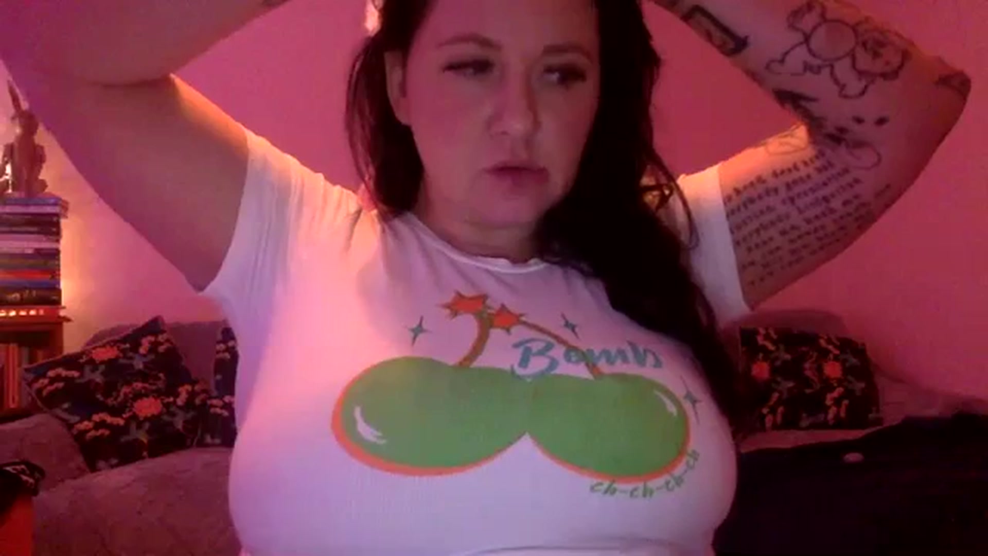 Gallery image thumbnail from Pandabella's myfreecams stream on, 12/10/2023, 09:02 image 17 of 20