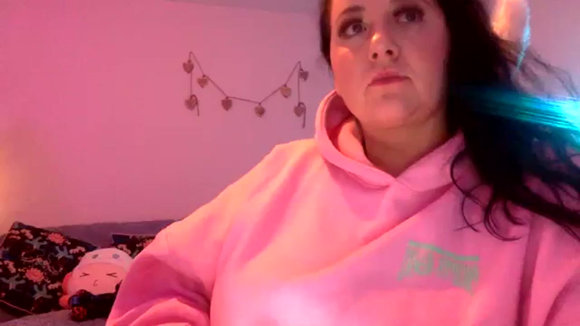 Gallery image thumbnail from Pandabella's myfreecams stream on, 12/16/2023, 07:58 image 19 of 20