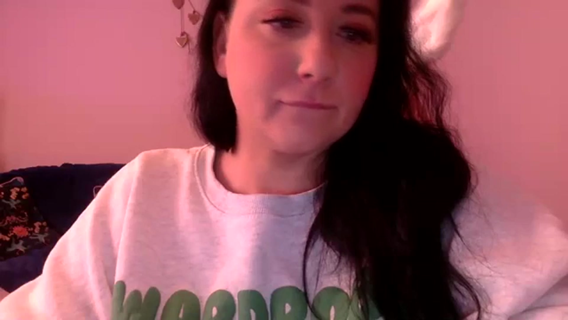 Gallery image thumbnail from Pandabella's myfreecams stream on, 12/17/2023, 09:21 image 3 of 20