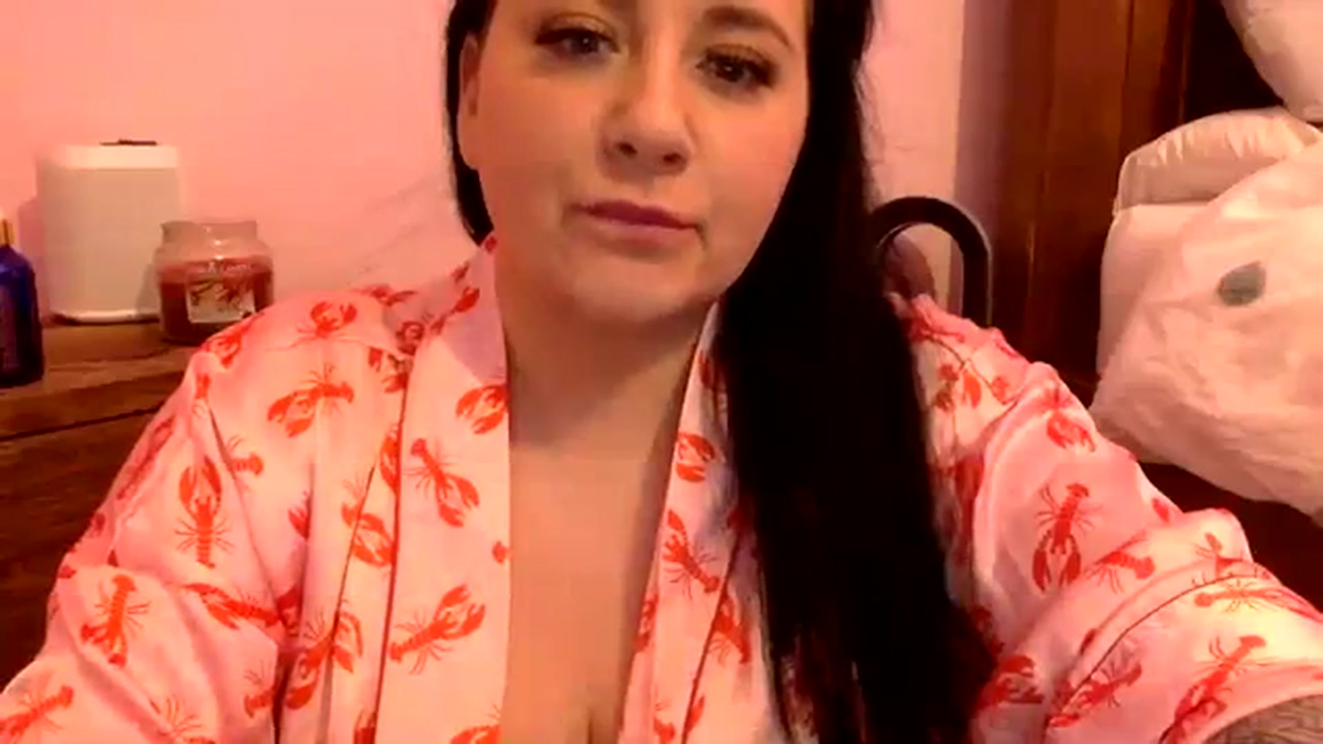 Gallery image thumbnail from Pandabella's myfreecams stream on, 12/23/2023, 20:05 image 8 of 20