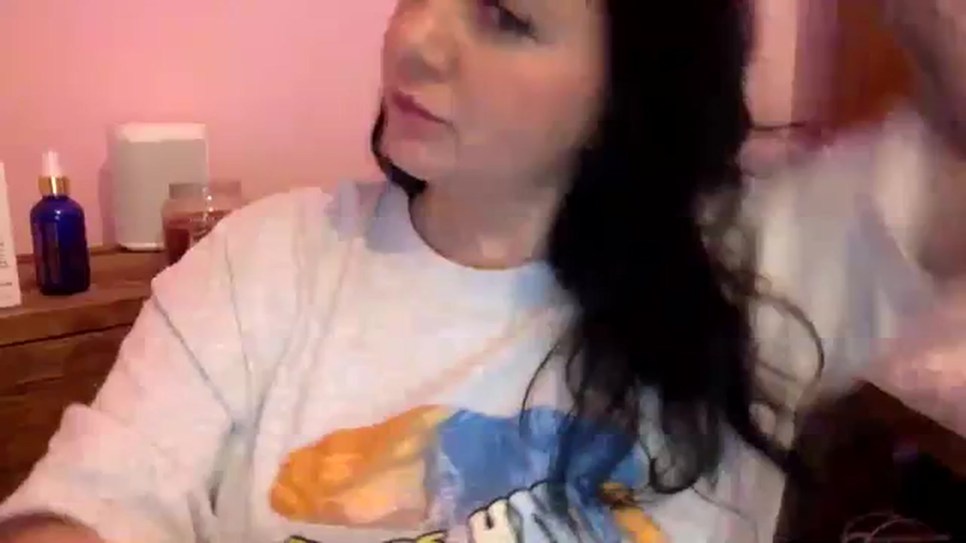 Gallery image thumbnail from Pandabella's myfreecams stream on, 12/28/2023, 23:15 image 16 of 20