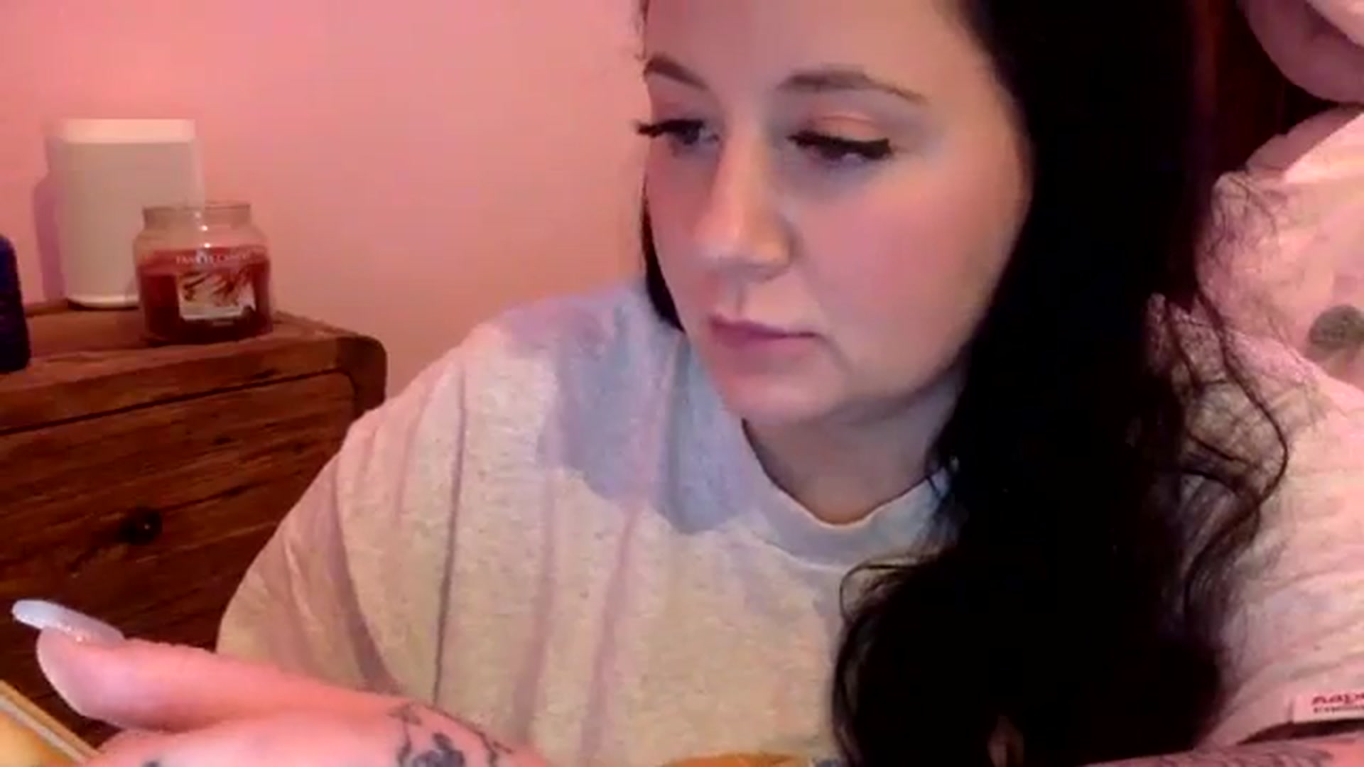 Gallery image thumbnail from Pandabella's myfreecams stream on, 12/28/2023, 23:57 image 19 of 20
