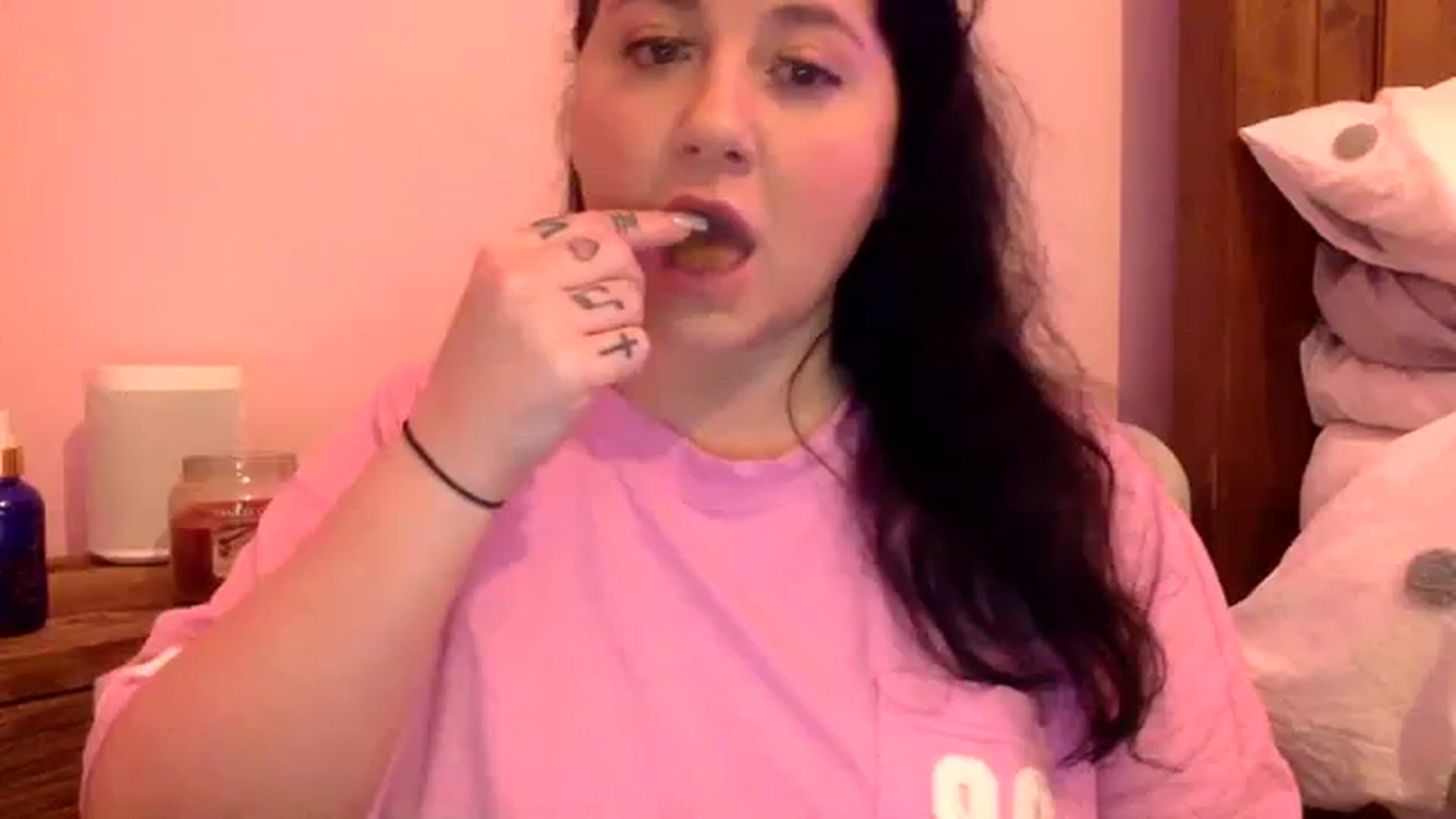 Gallery image thumbnail from Pandabella's myfreecams stream on, 12/30/2023, 17:22 image 5 of 20