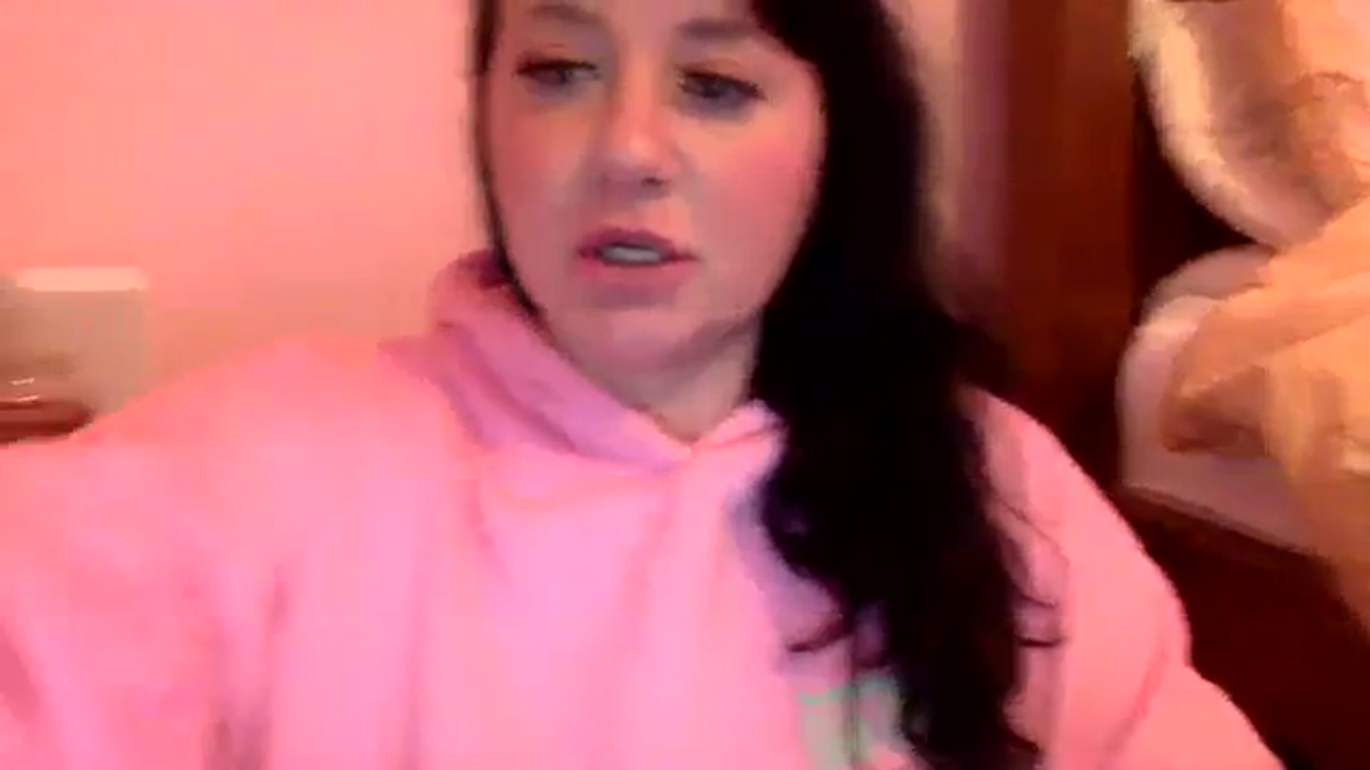Gallery image thumbnail from Pandabella's myfreecams stream on, 01/01/2024, 22:13 image 10 of 20