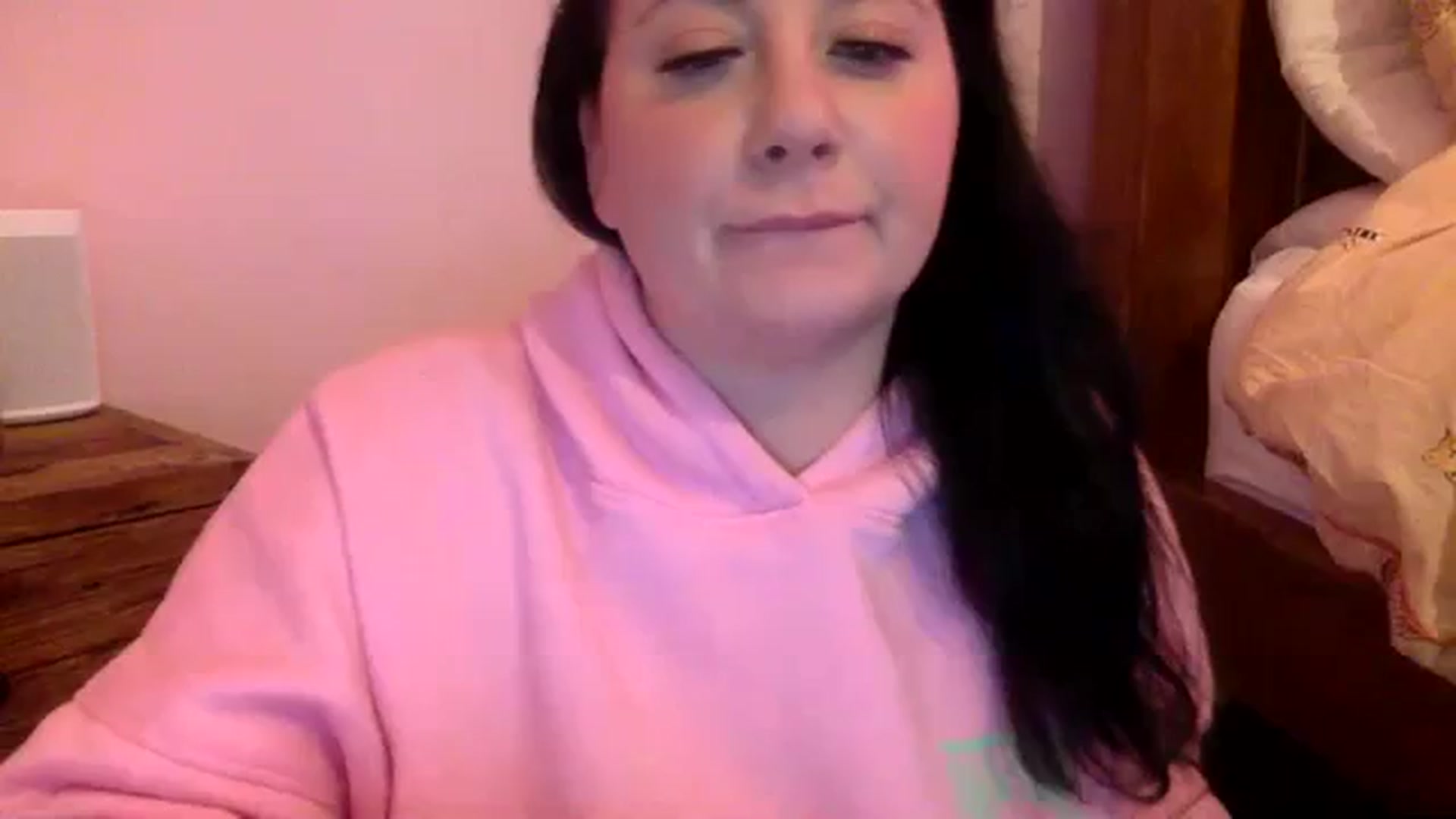 Gallery image thumbnail from Pandabella's myfreecams stream on, 01/01/2024, 22:13 image 1 of 20