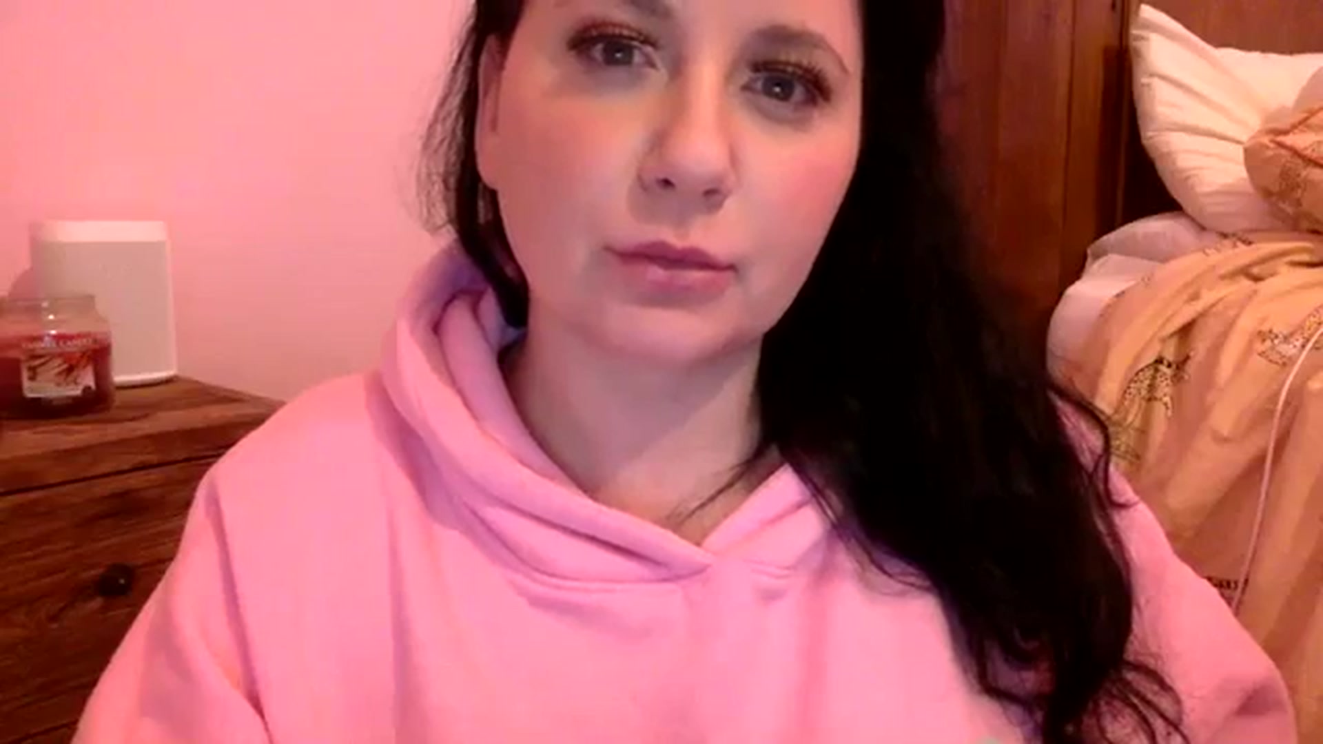 Gallery image thumbnail from Pandabella's myfreecams stream on, 01/02/2024, 24:00 image 14 of 20